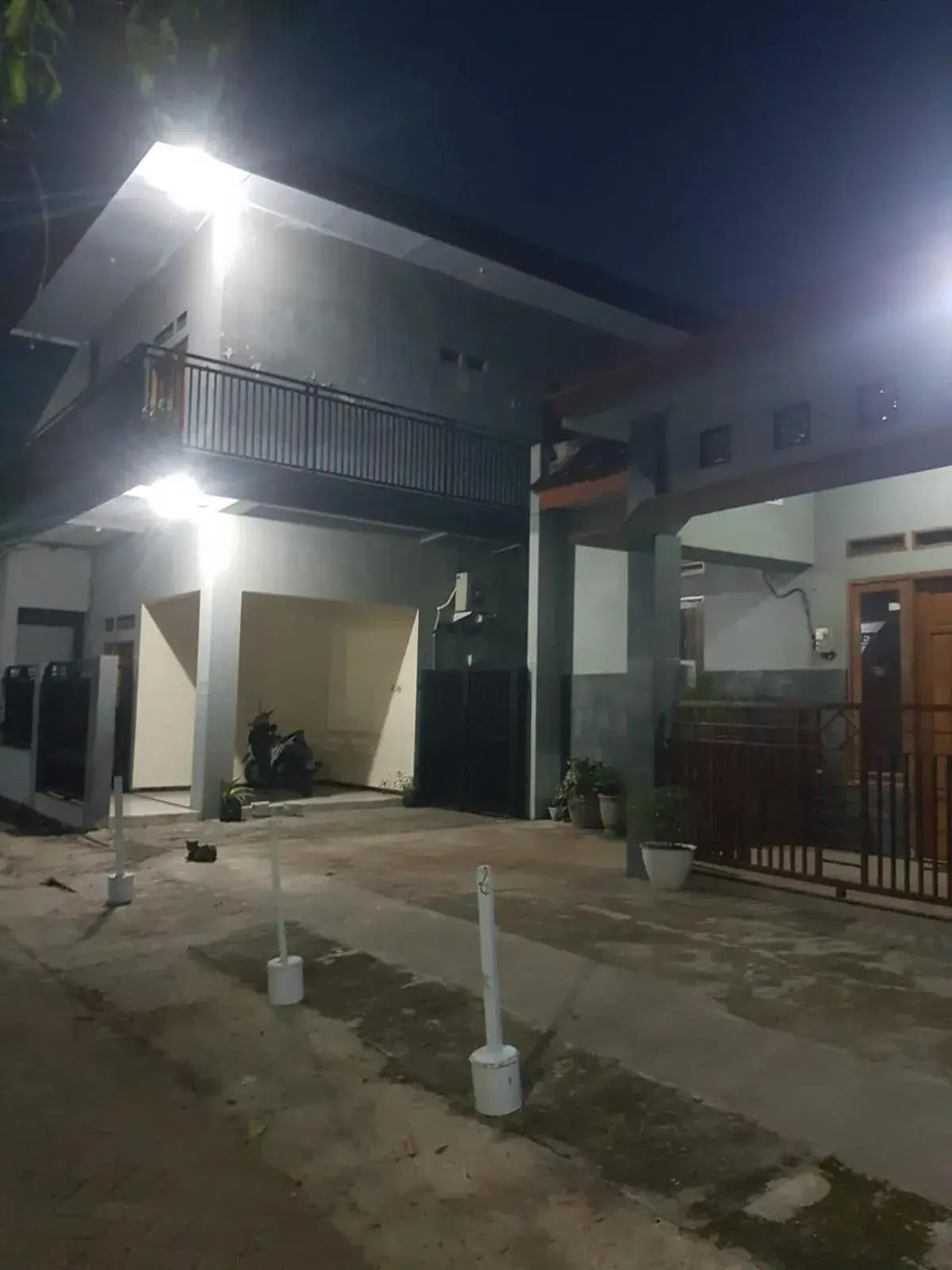 Property building in Selaras Kost Syariah Property building in Selaras Kost Syariah