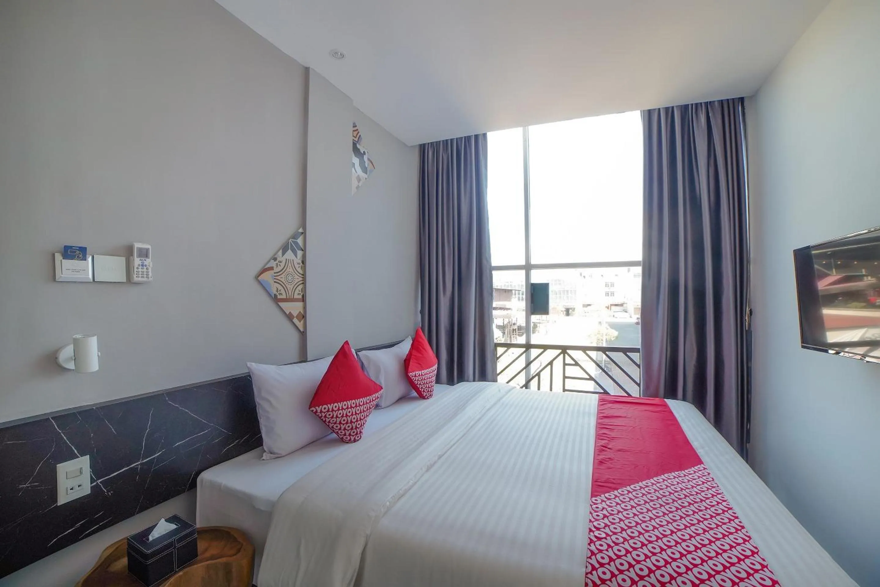 Bedroom, Bed in Capital O 90447 Kardopa Hotel Megapark