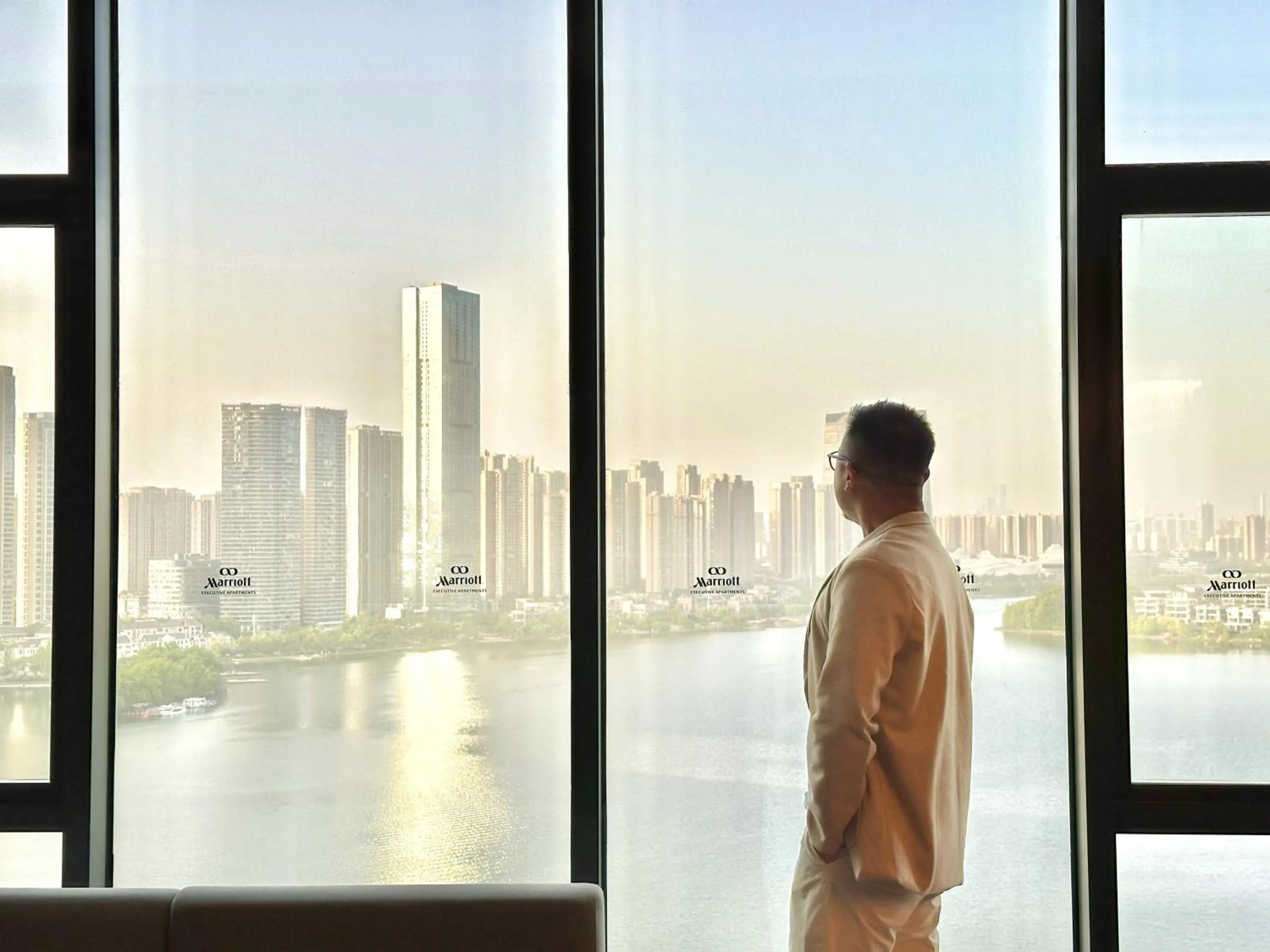 Photo of the whole room in The Meixi Lake, Changsha Marriott Executive Apartments