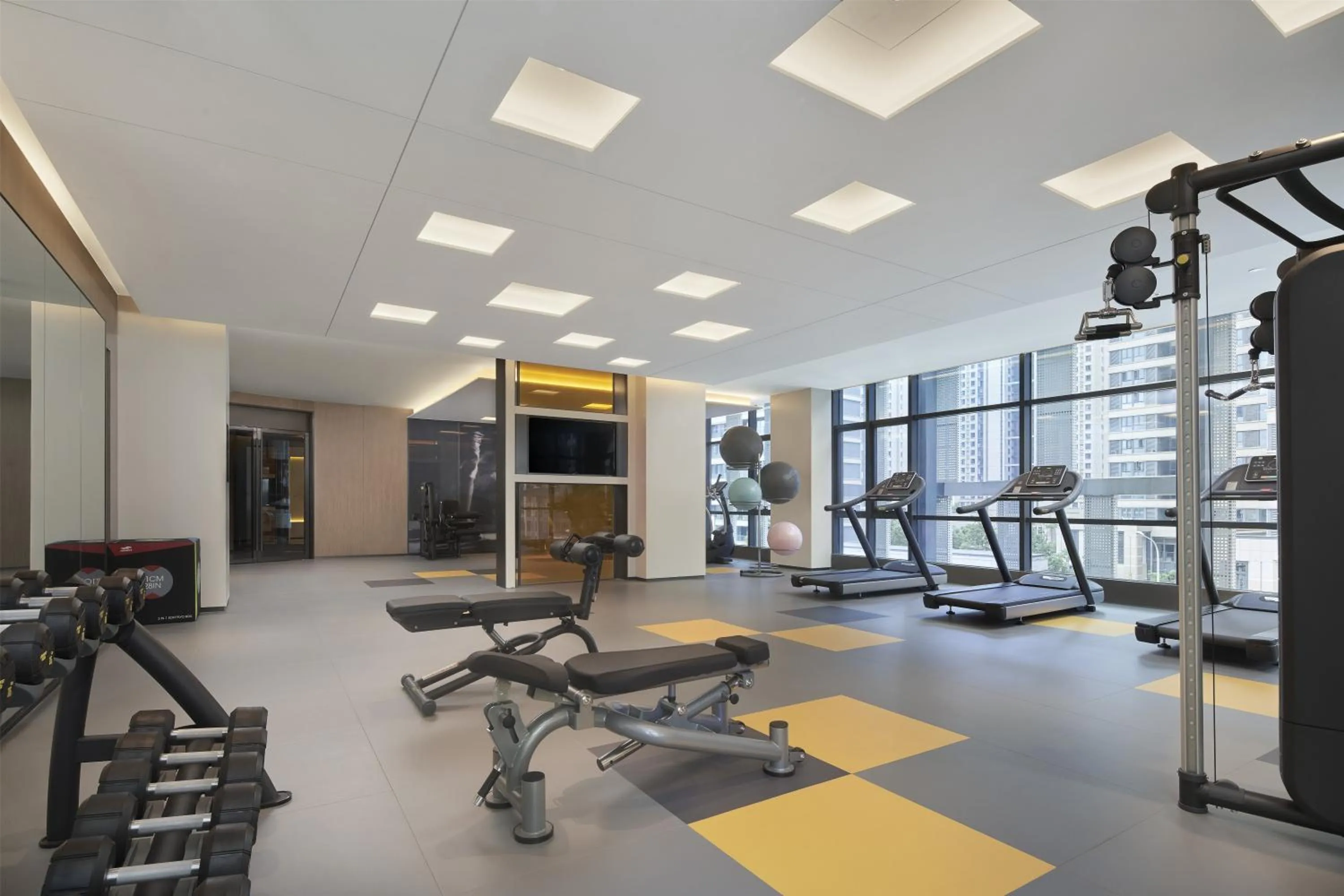 Fitness centre/facilities in The Meixi Lake, Changsha Marriott Executive Apartments