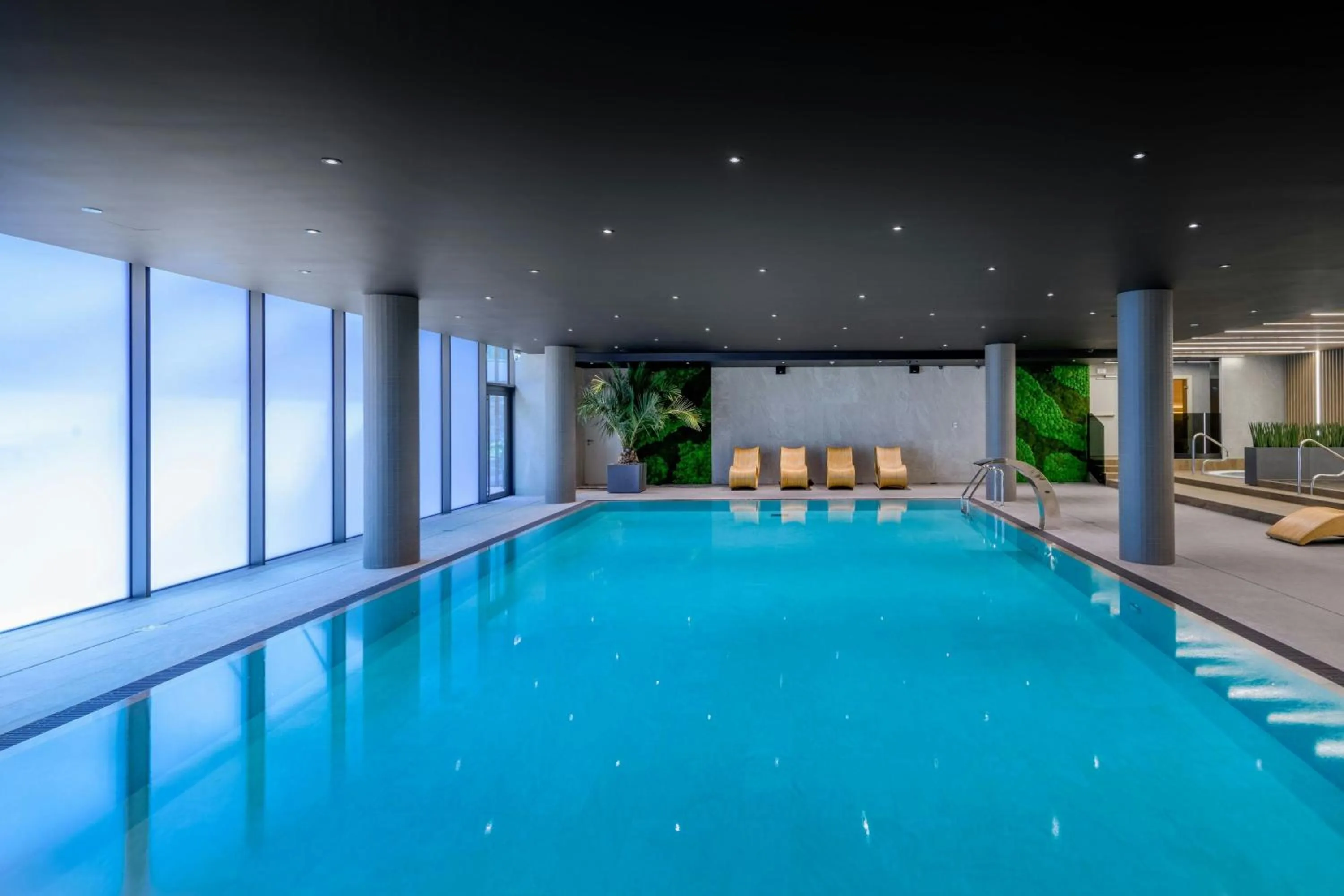 Swimming pool in AC Hotel by Marriott Krakow