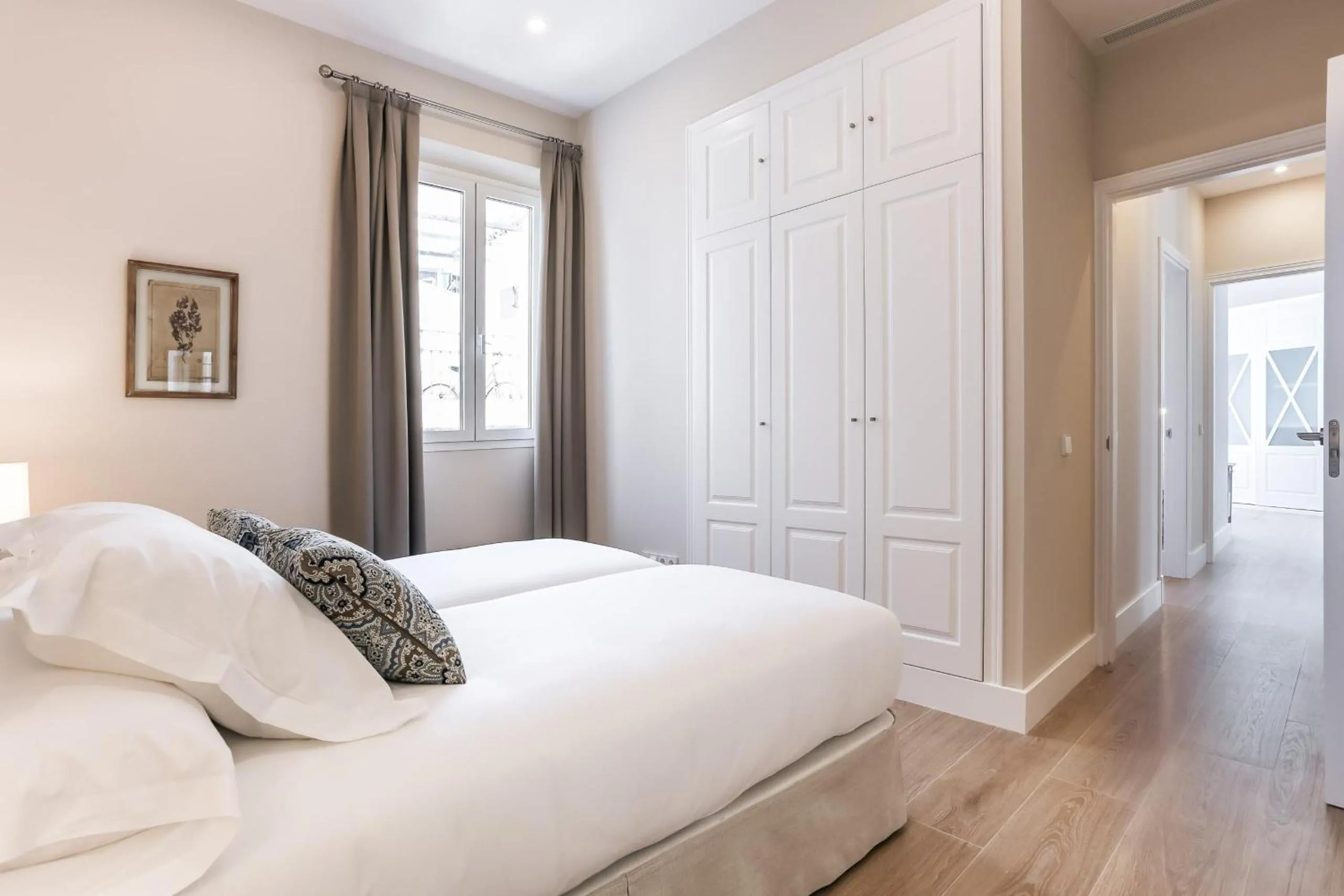 Bed in Mateo Gago 13