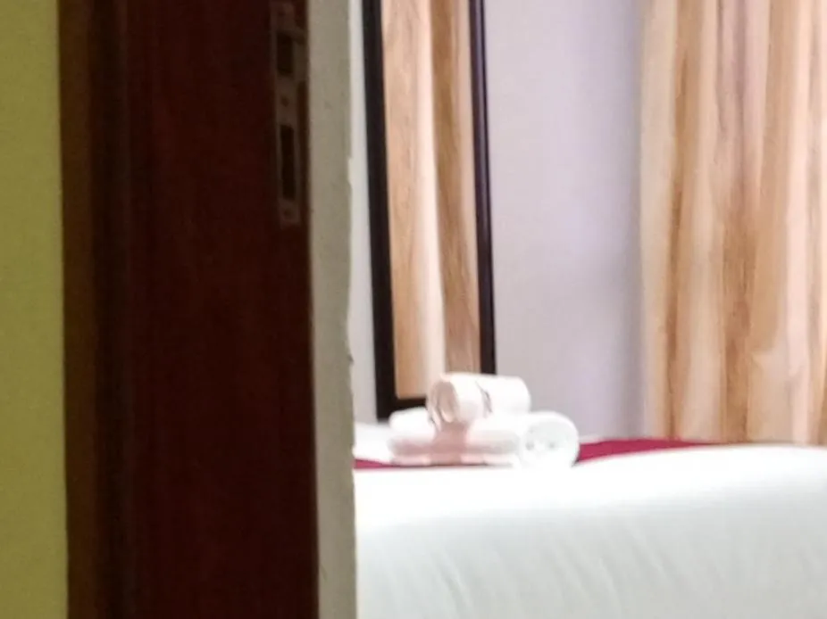 Bed in Frontiers Hotel & Conference Entebbe