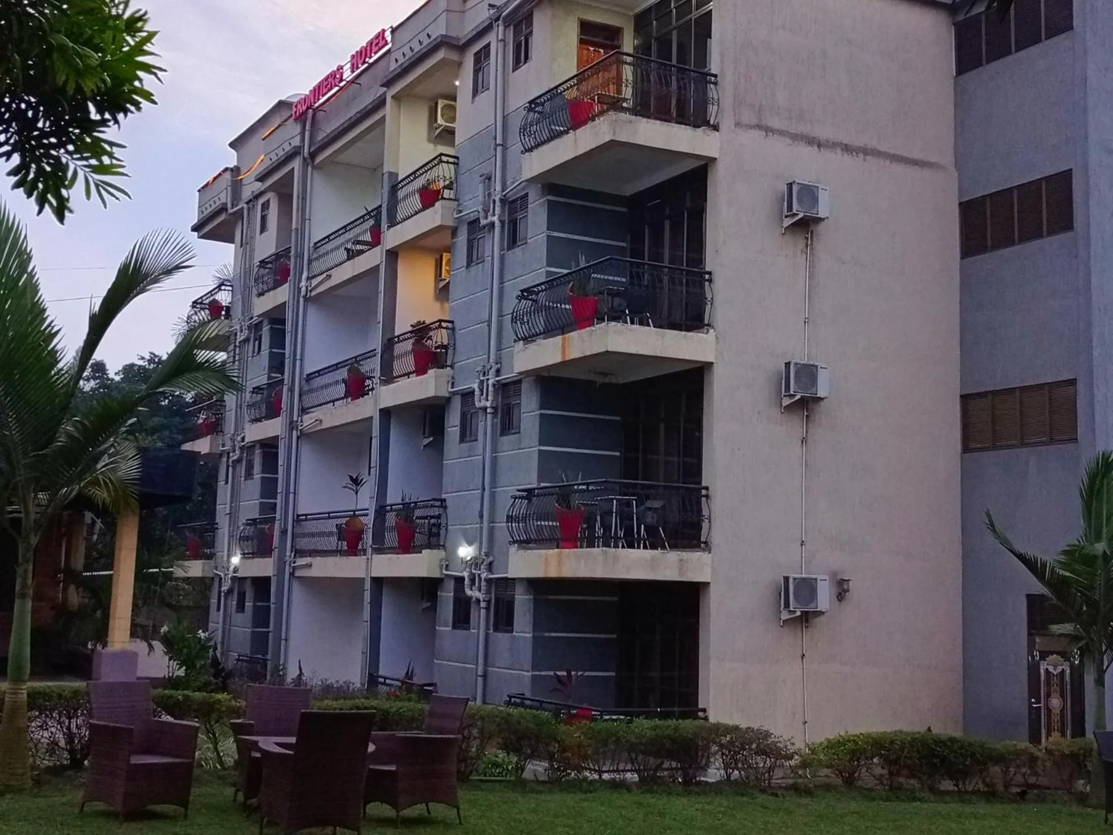 Frontiers Hotel & Conference Entebbe