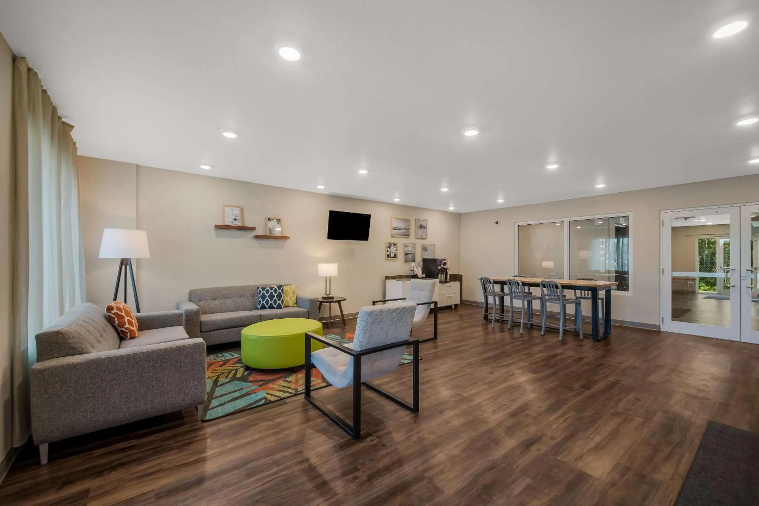 Lobby or reception in WoodSpring Suites Wesley Chapel-Tampa