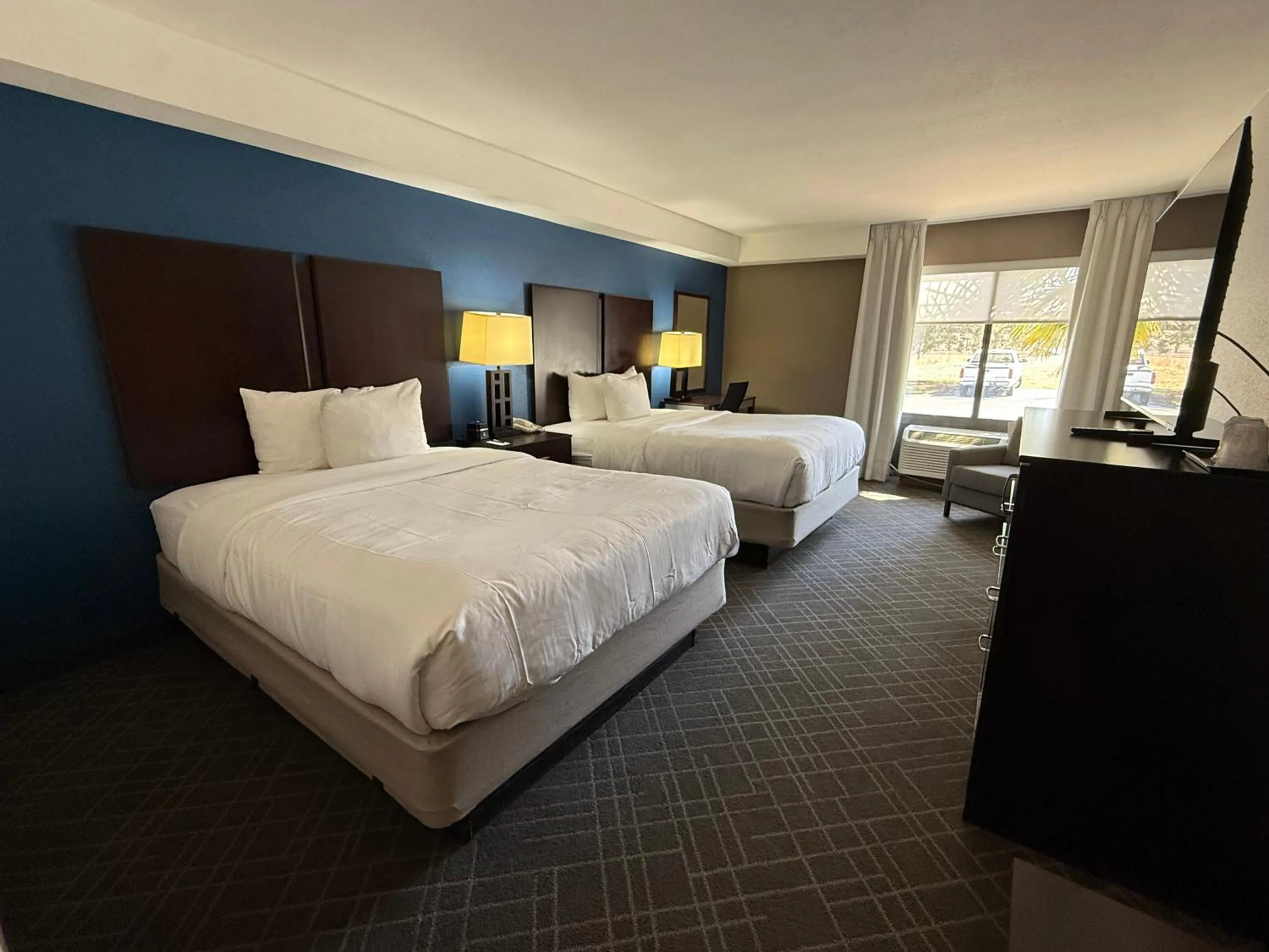 Bed in Comfort Inn Conover-Hickory