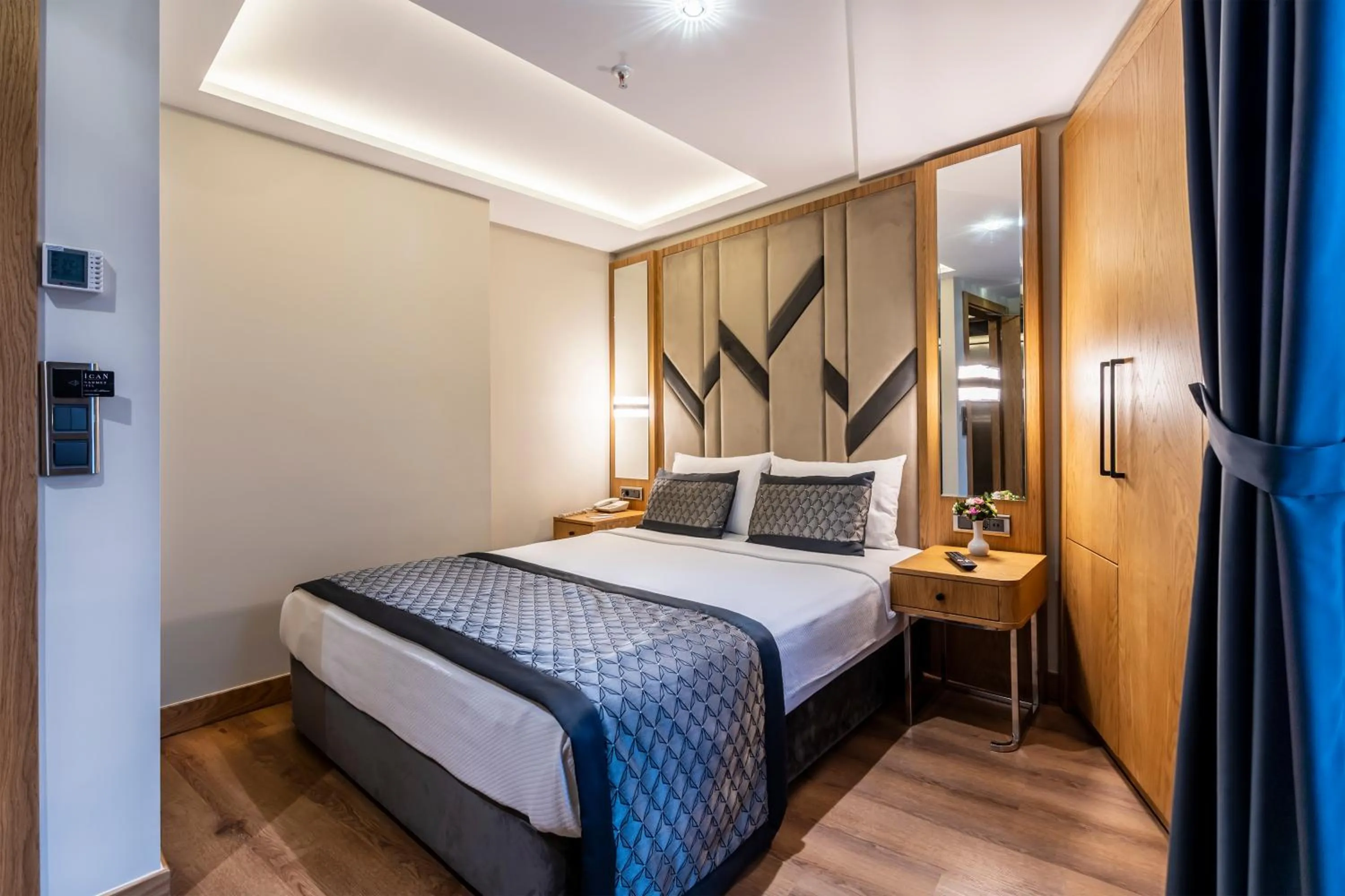 Bed in Endican Sultanahmet Hotel