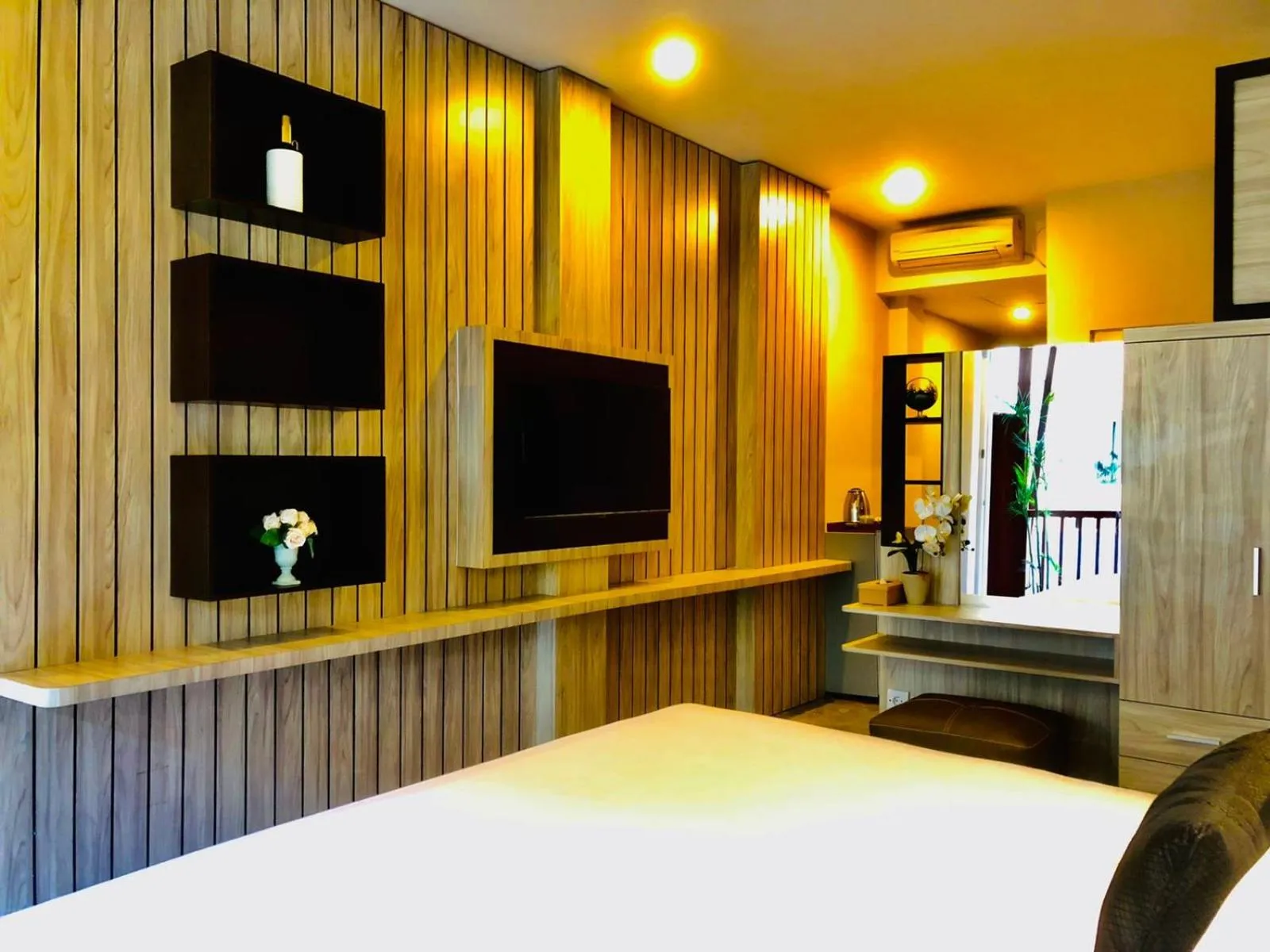 Bedroom, Bed in Graha Socio Hotel Nusa Dua Bali