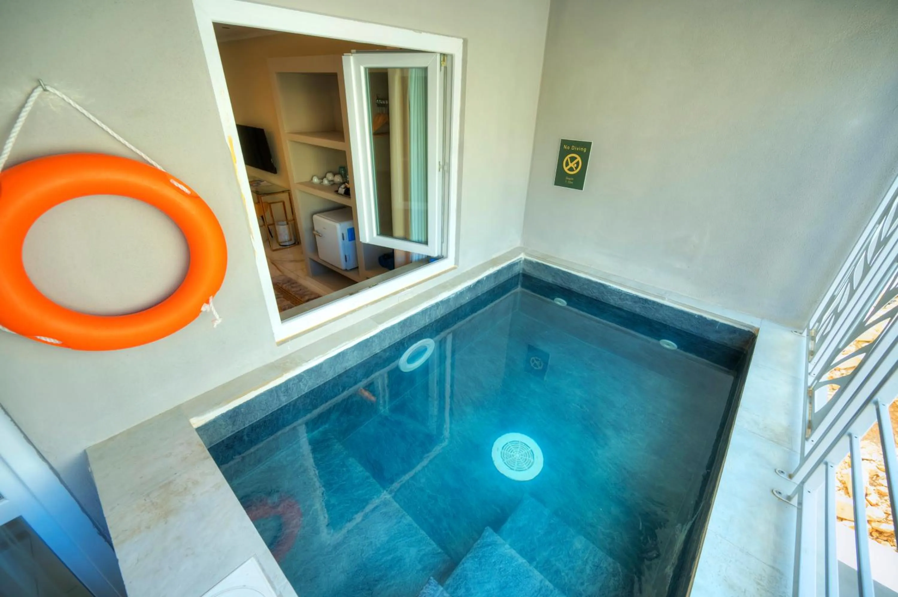 Swimming pool in The Segond Hotel