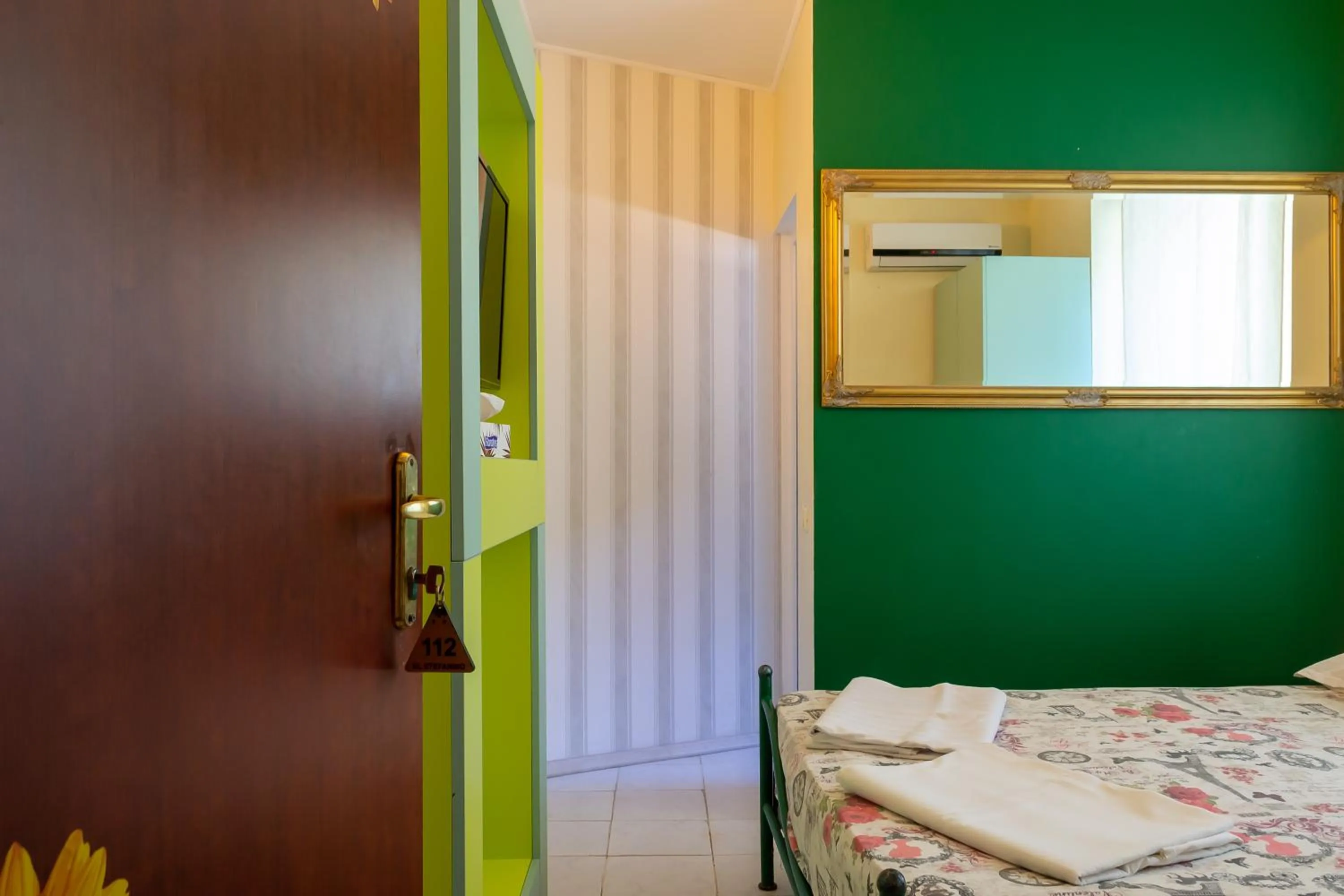 furniture in ElStefanino House