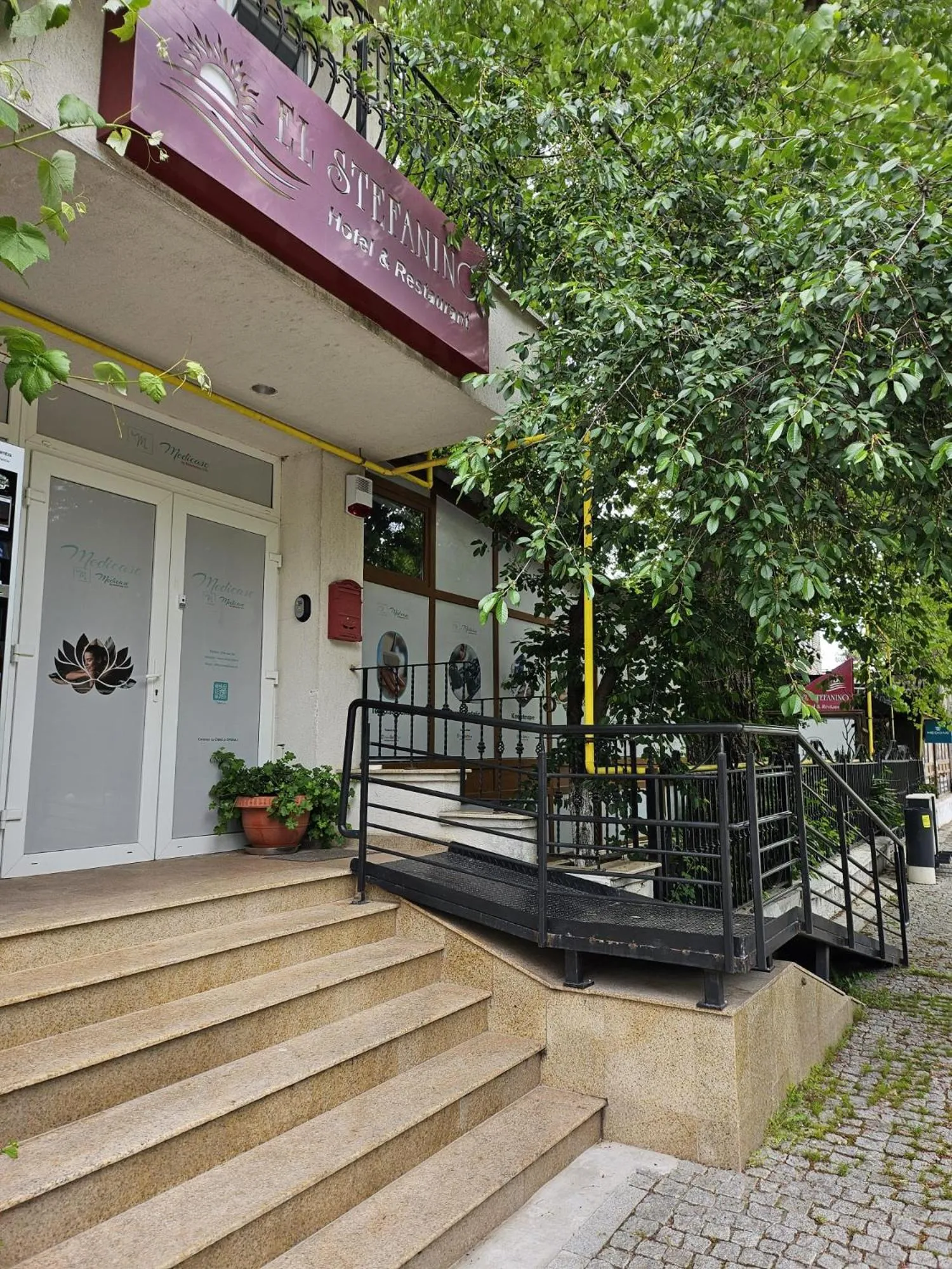 Property building in ElStefanino House