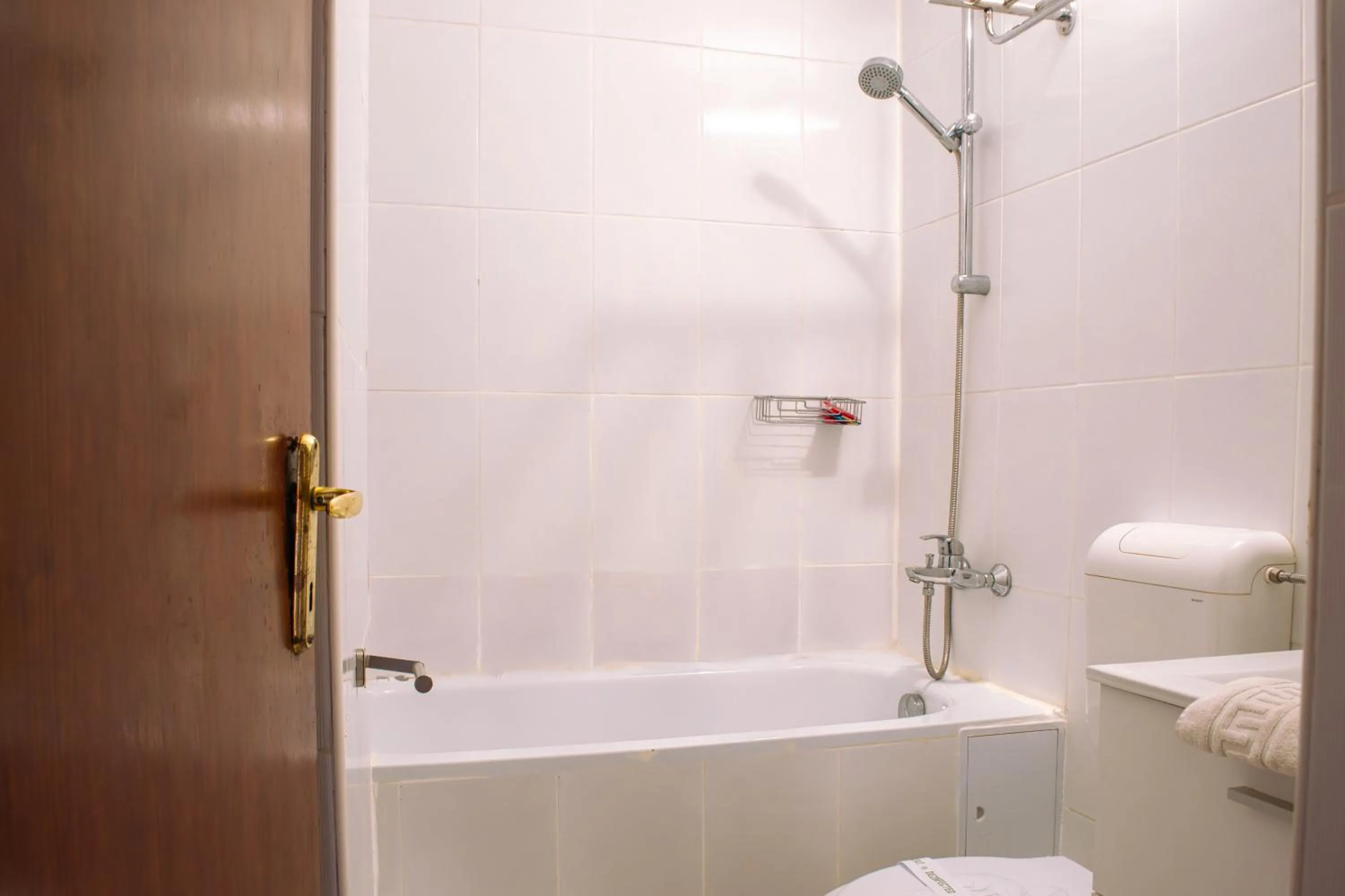 Shower in ElStefanino House