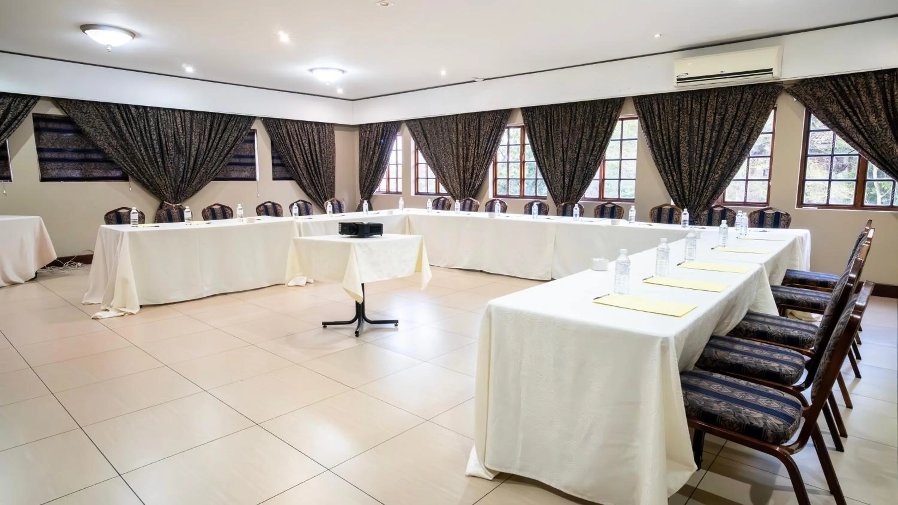 Meeting/conference room in Alveston Manor Boutique Hotel & Spa