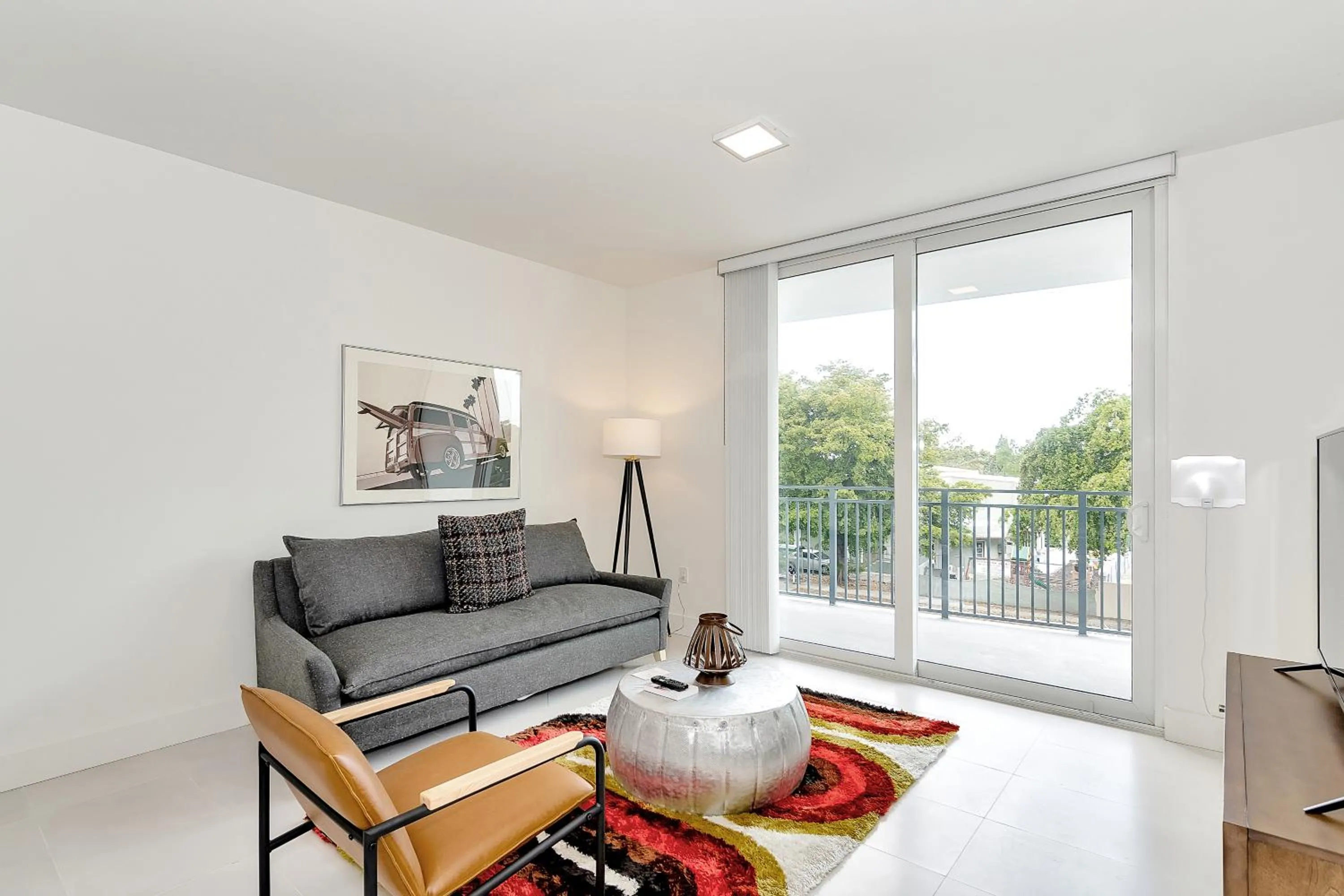 Living room in Roami at Grove 27