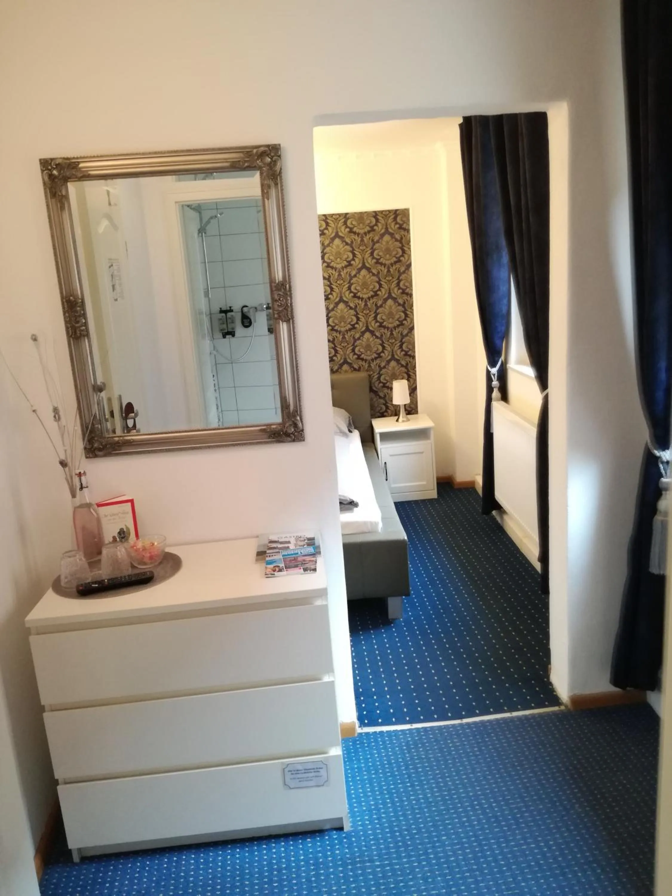 Photo of the whole room in Castle Hotel