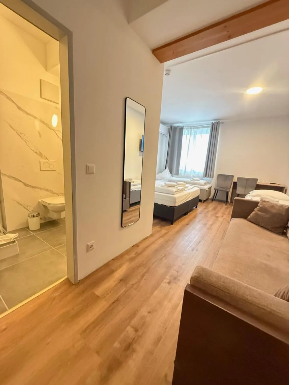 Photo of the whole room, Bed in Hotel Vogelweiderhof