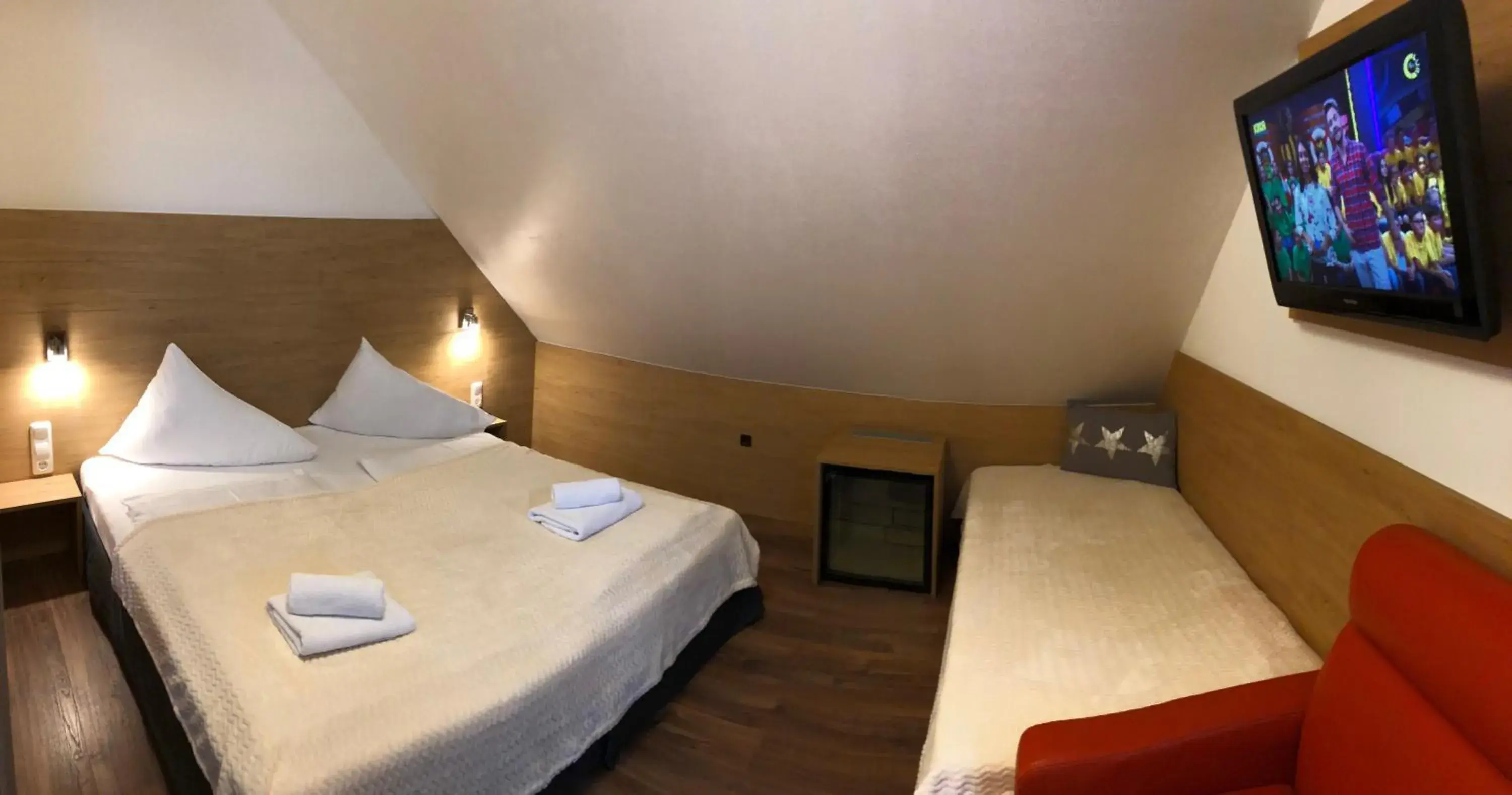 Bedroom, Bed in Hotel Vogelweiderhof