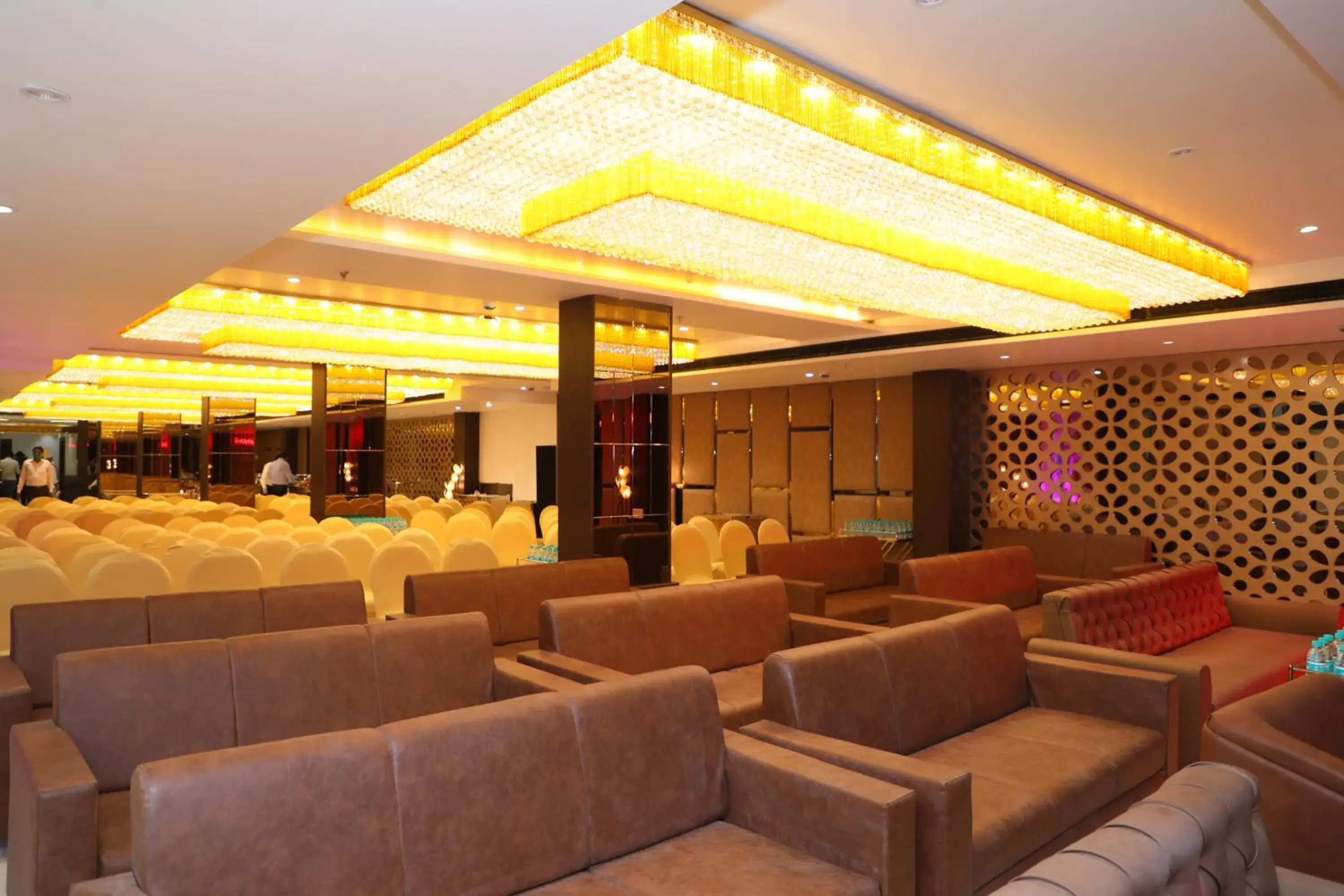 Restaurant/places to eat in Hotel Pradeep Star Inn Restaurant/places to eat in Hotel Pradeep Star Inn