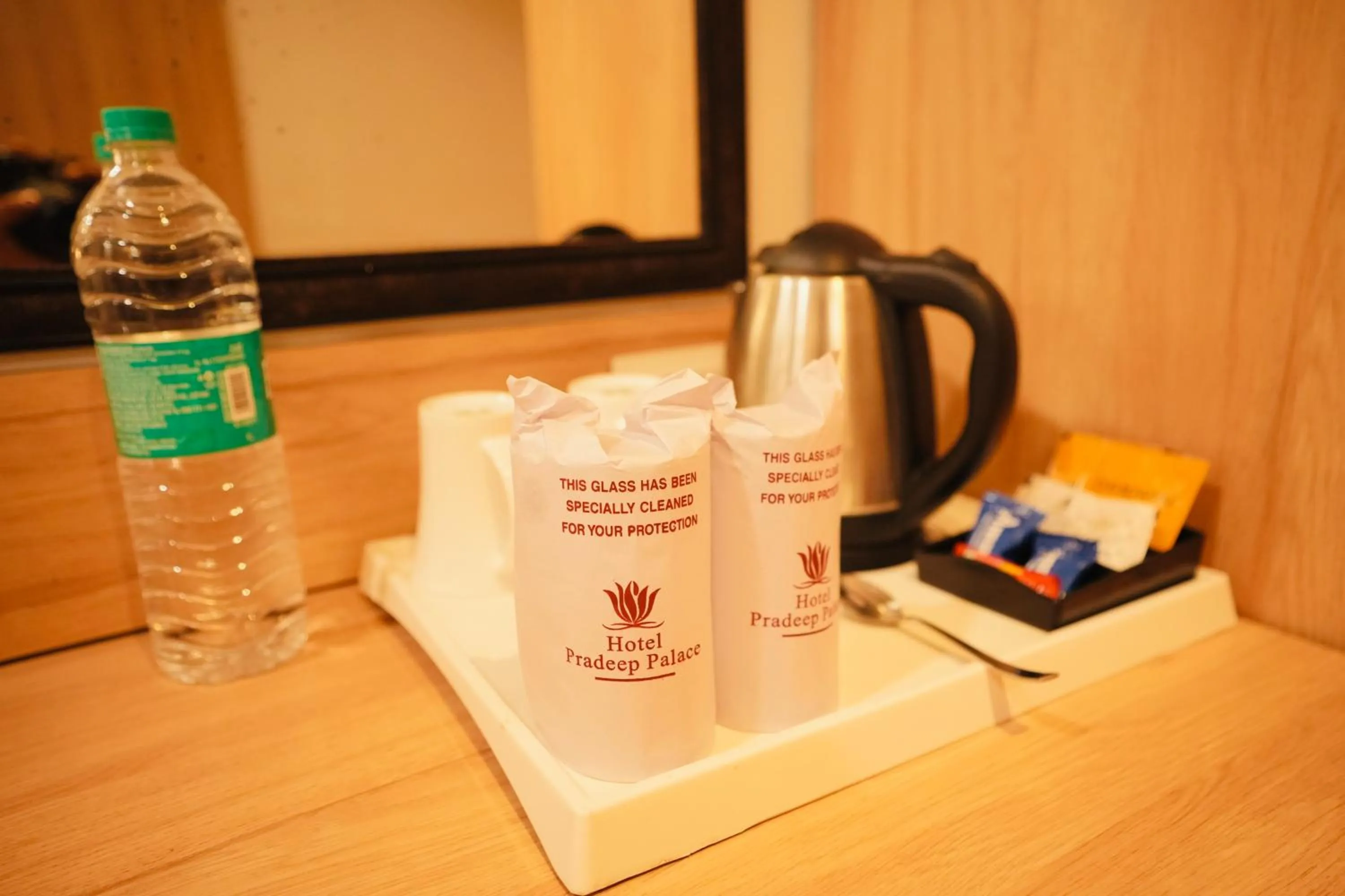 Coffee/tea facilities in Hotel Pradeep Star Inn