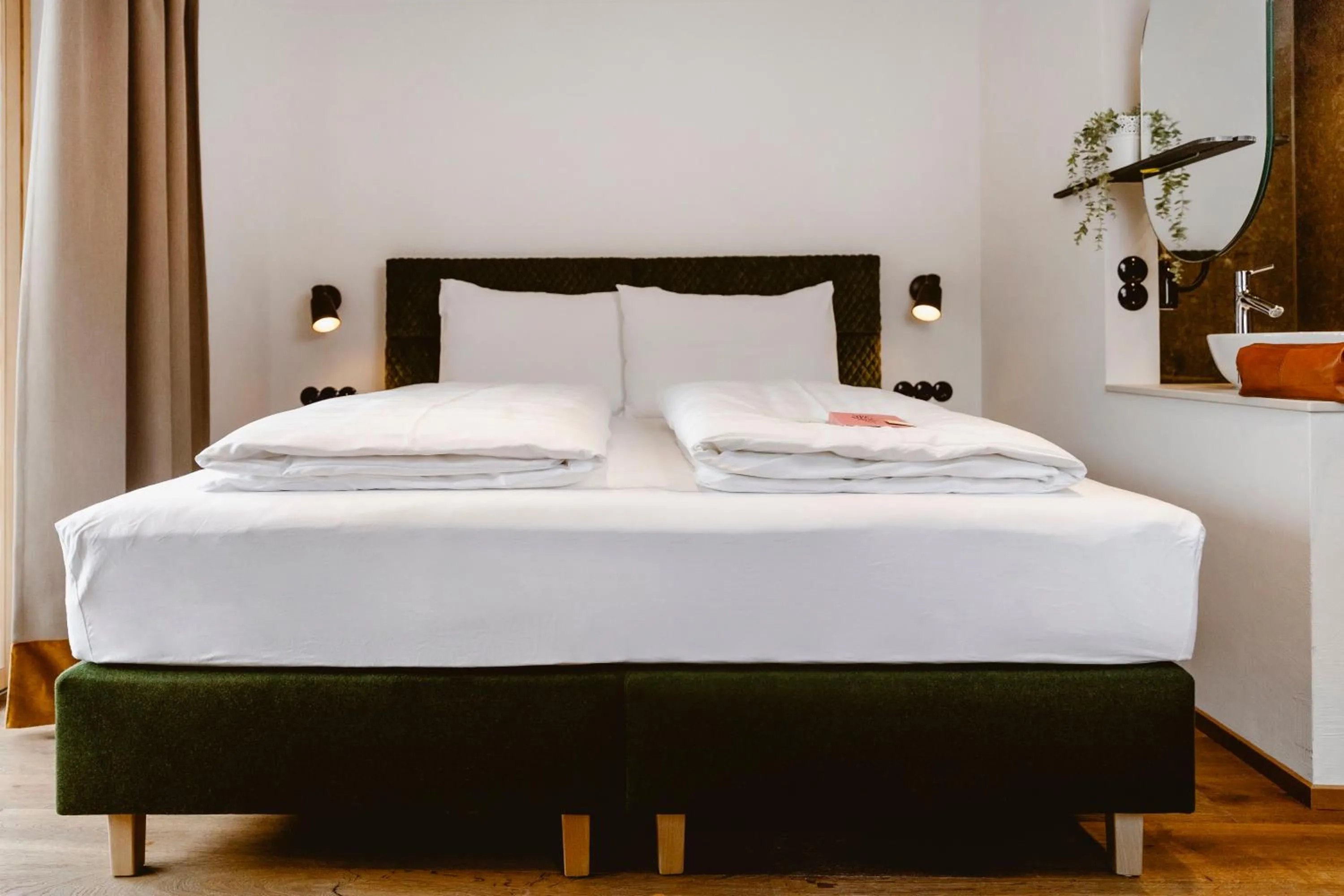 Bed in Seehotel Berau