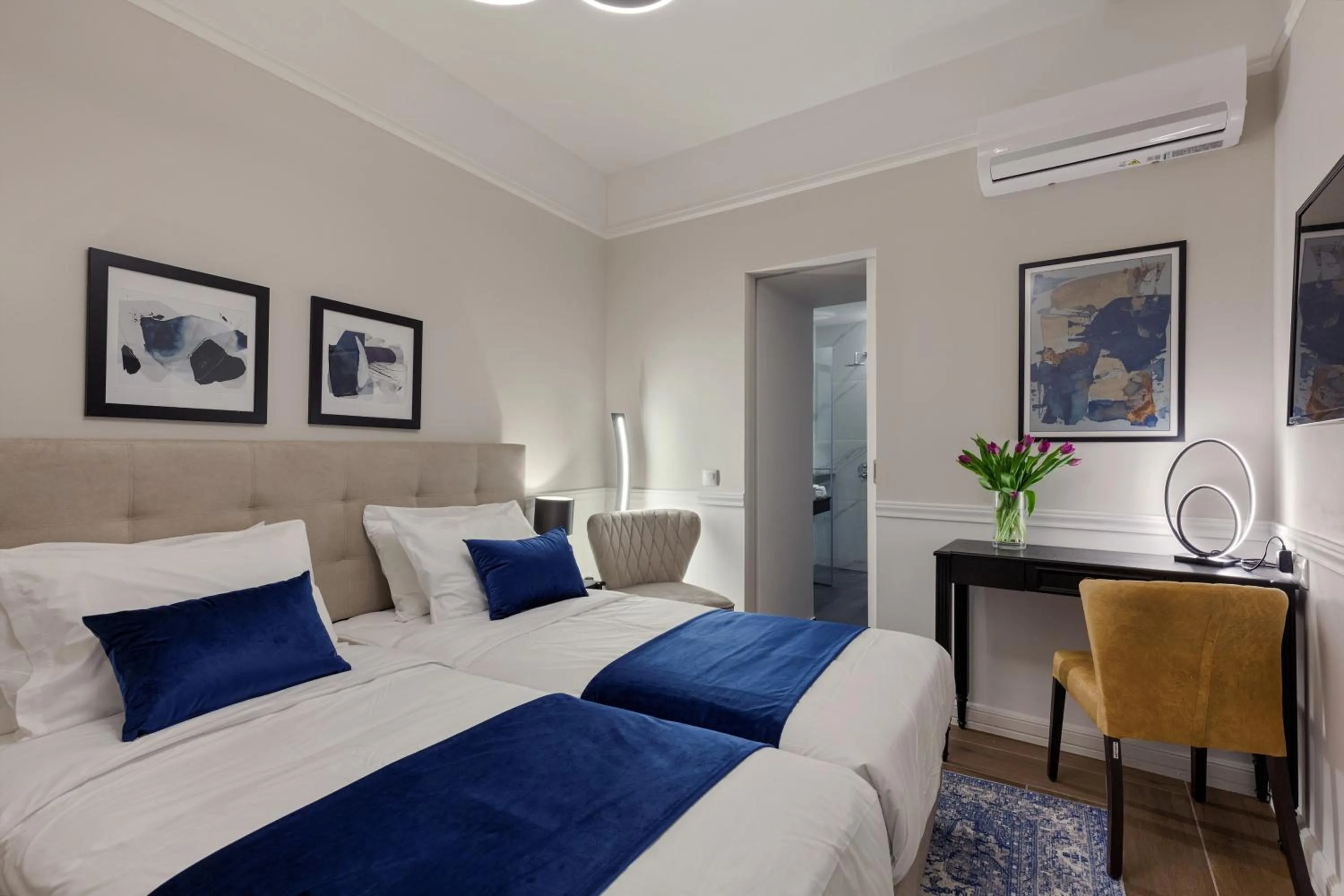 Photo of the whole room, Bed in Classic Hotel by Athens Prime Hotels