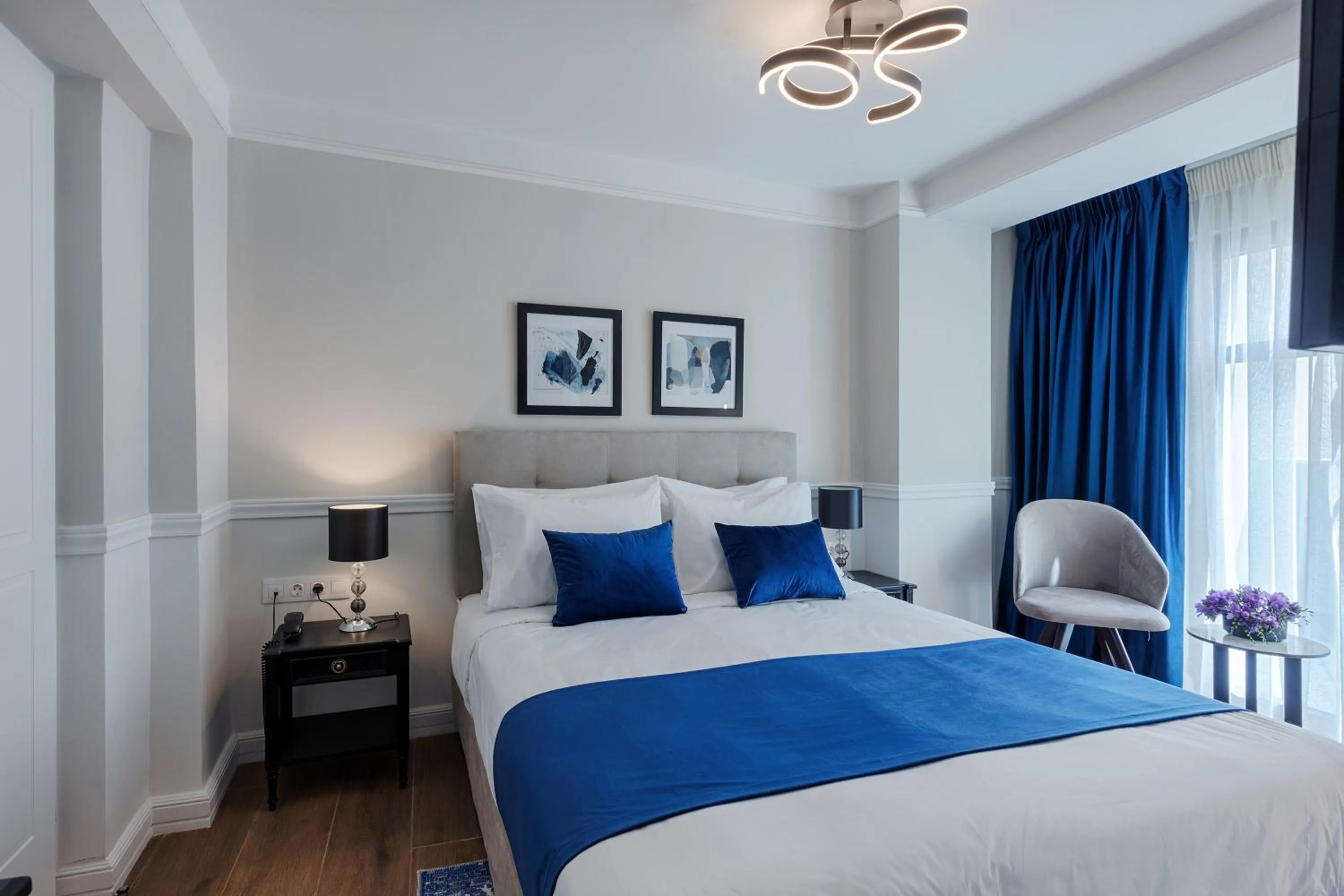 Photo of the whole room, Bed in Classic Hotel by Athens Prime Hotels