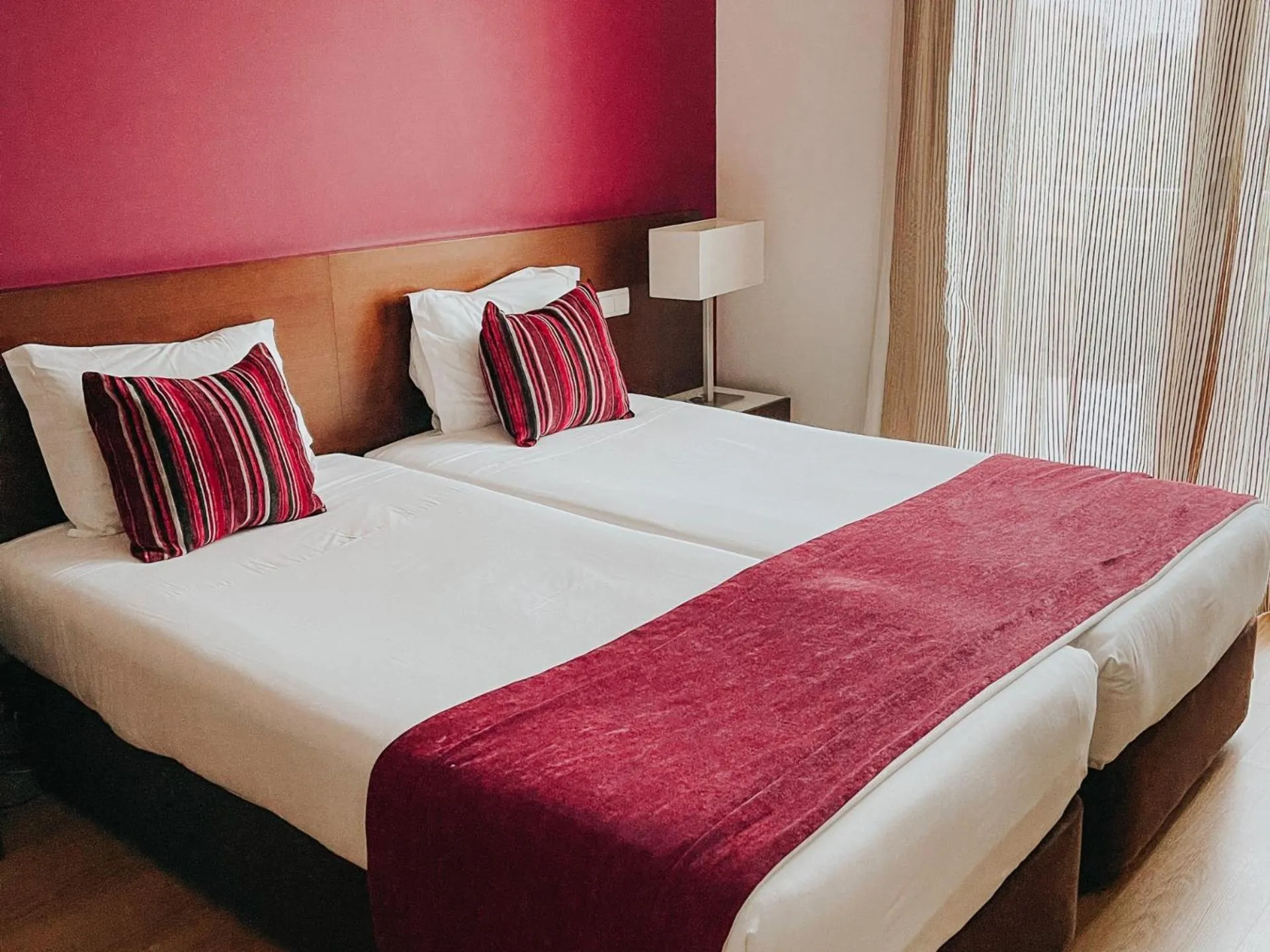 Bedroom, Bed in Hotel Coroa de Fátima