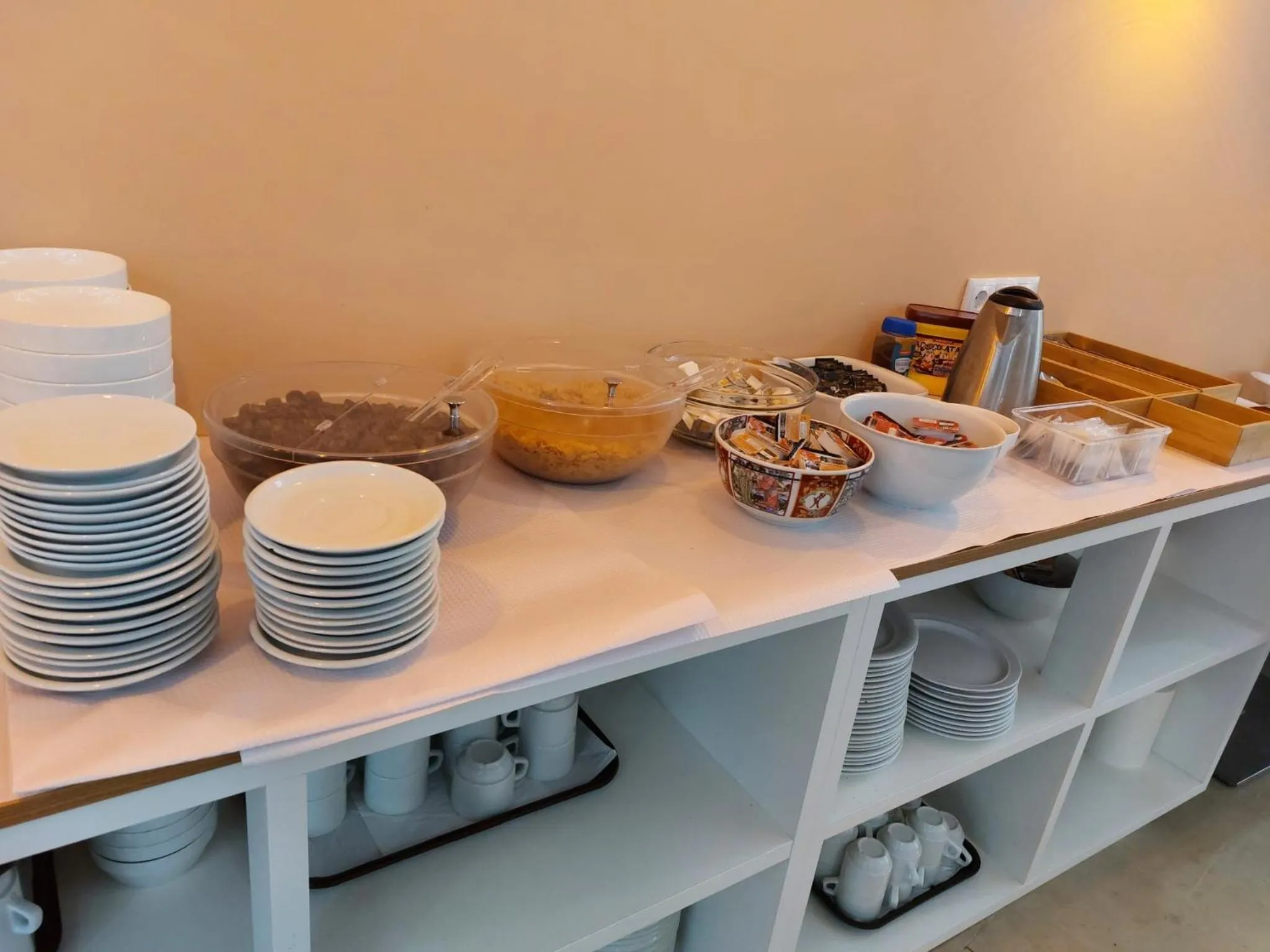 Buffet breakfast in Hotel Coroa de Fátima