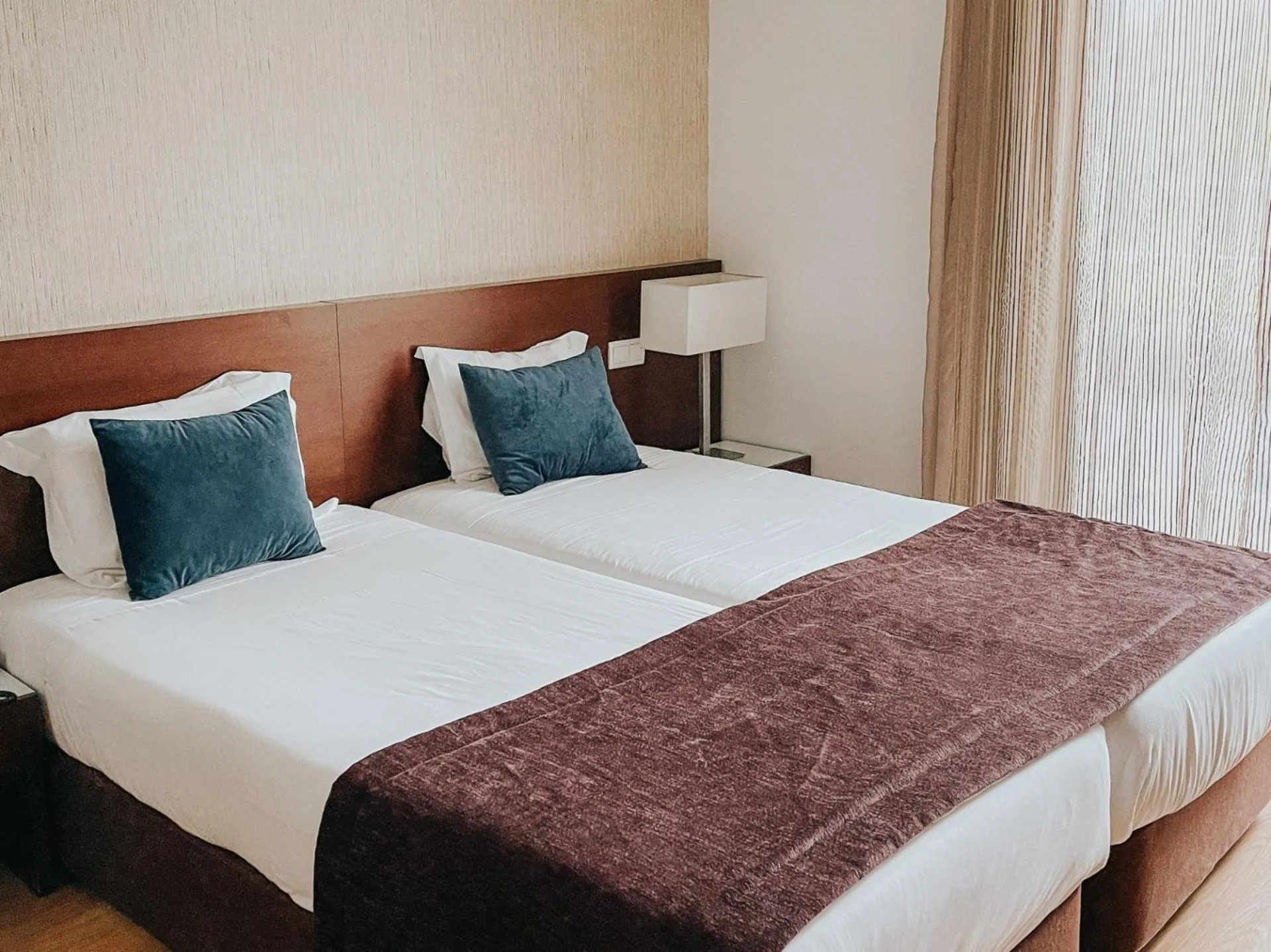 Bedroom, Bed in Hotel Coroa de Fátima