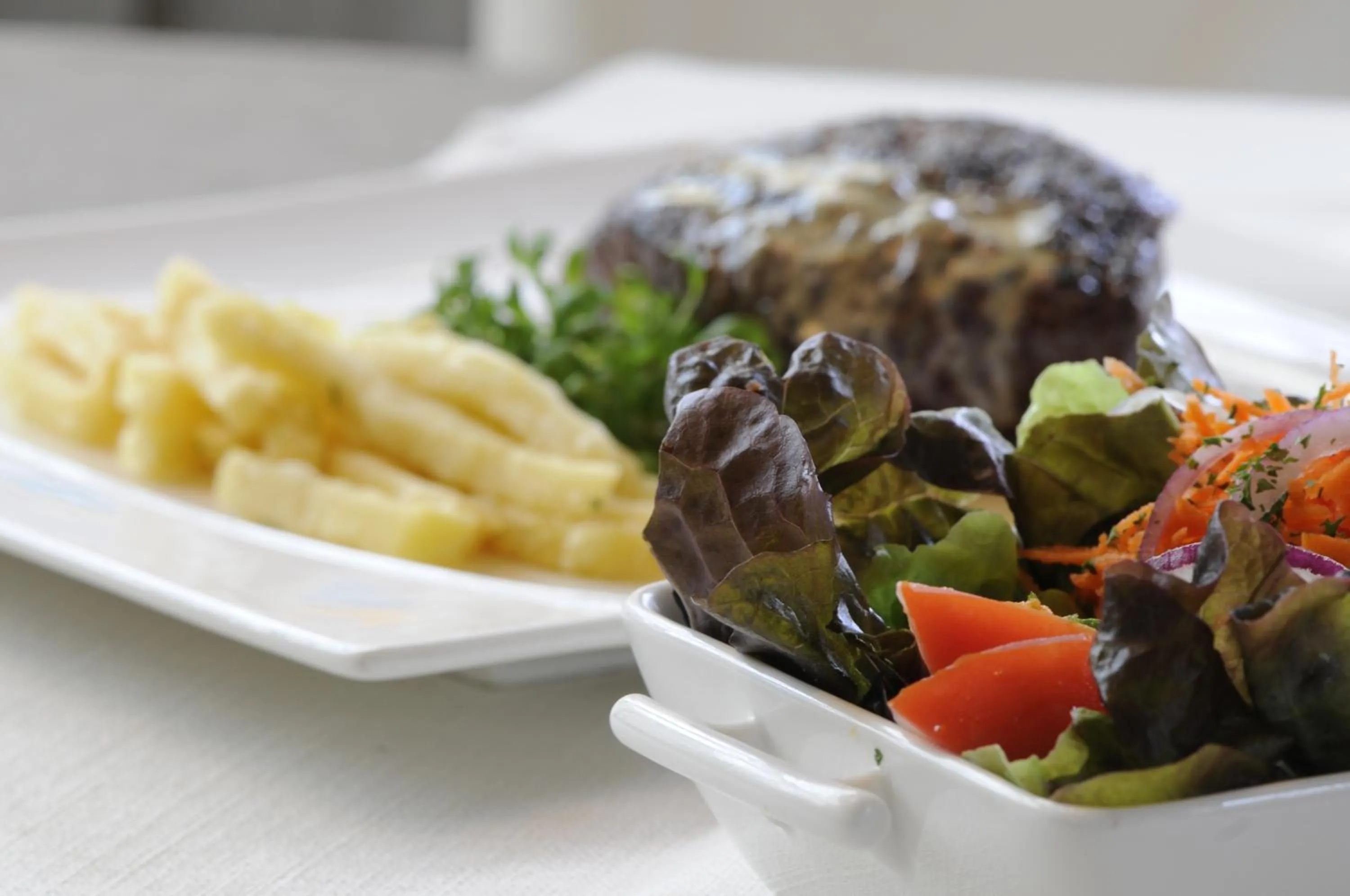 Restaurant/places to eat in Hotel Grupello