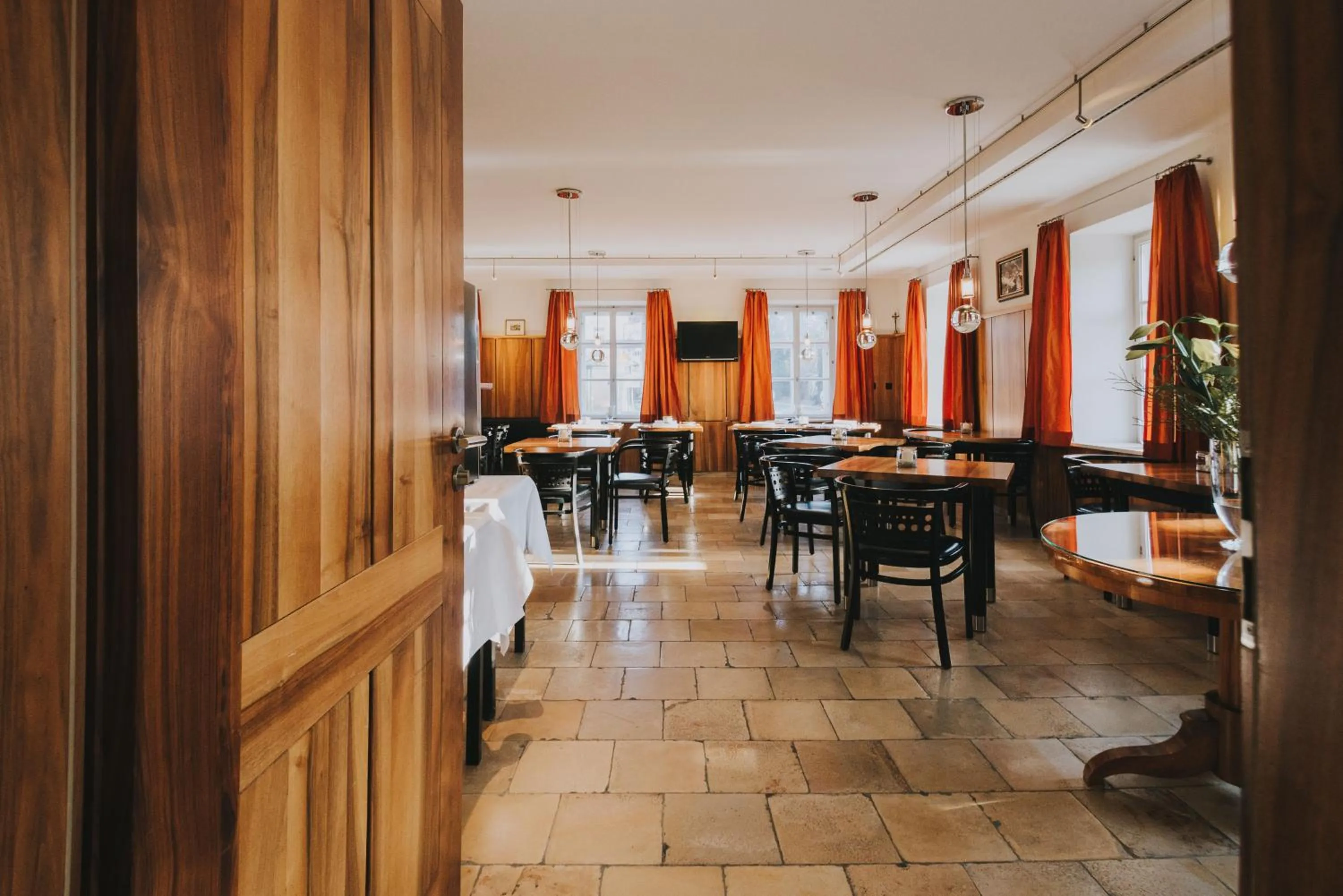 Restaurant/places to eat in Hotel Landgasthof Zur Post