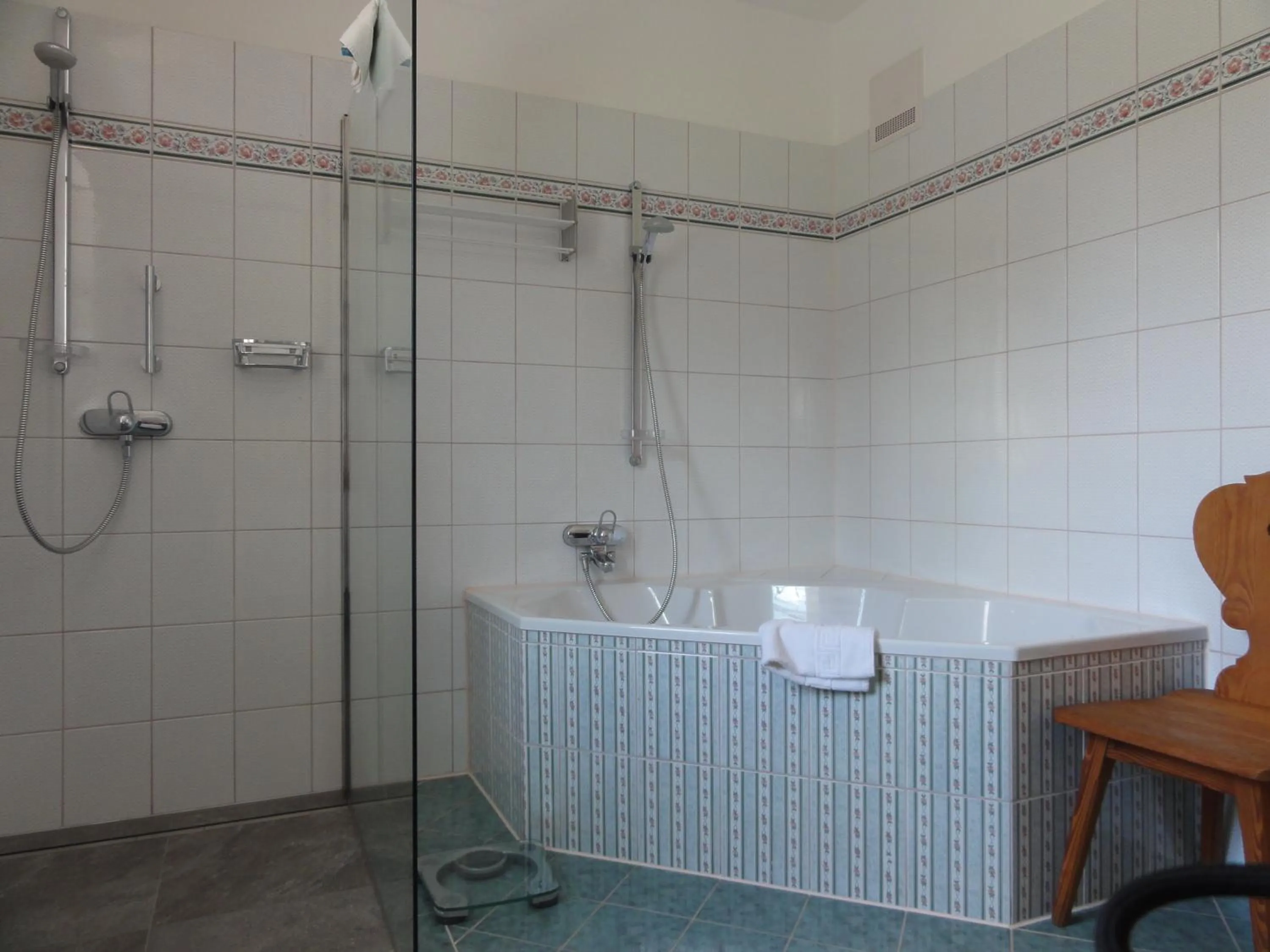 Bathroom in Familiengasthof Maier