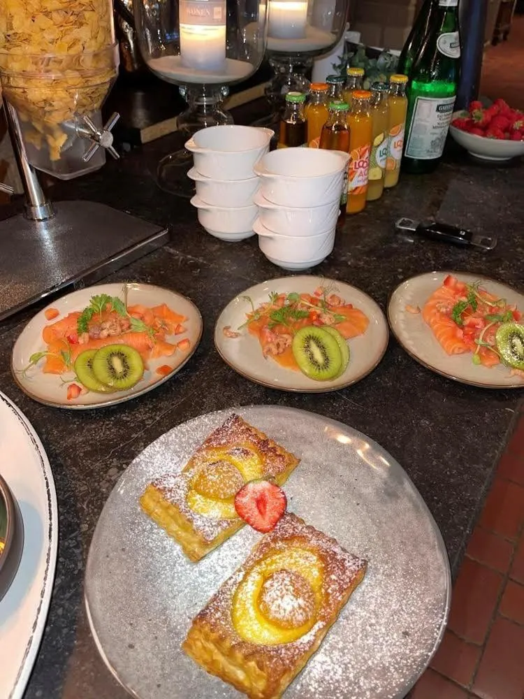 Food and drinks in Hotel De Kalvaar