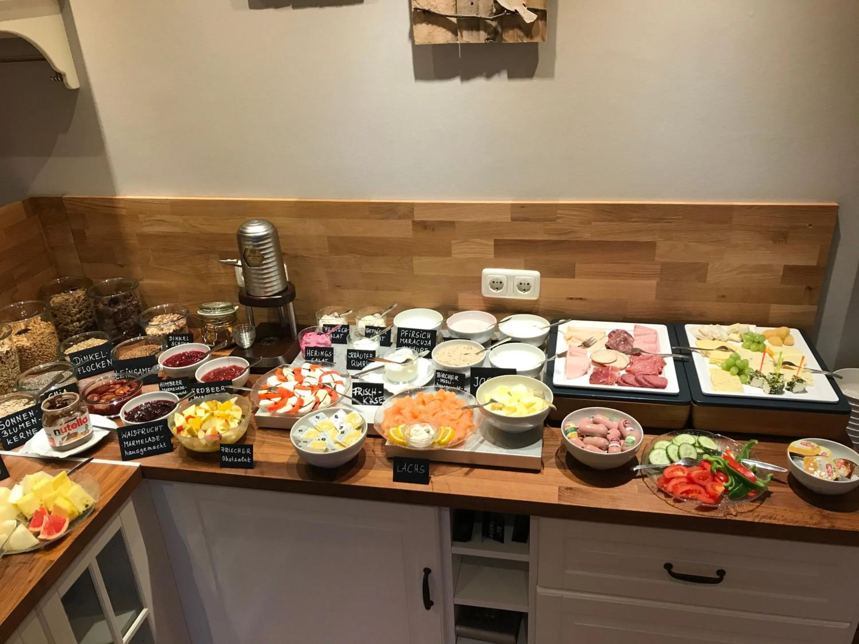 Food and drinks in Hotel Haus am Hochwald