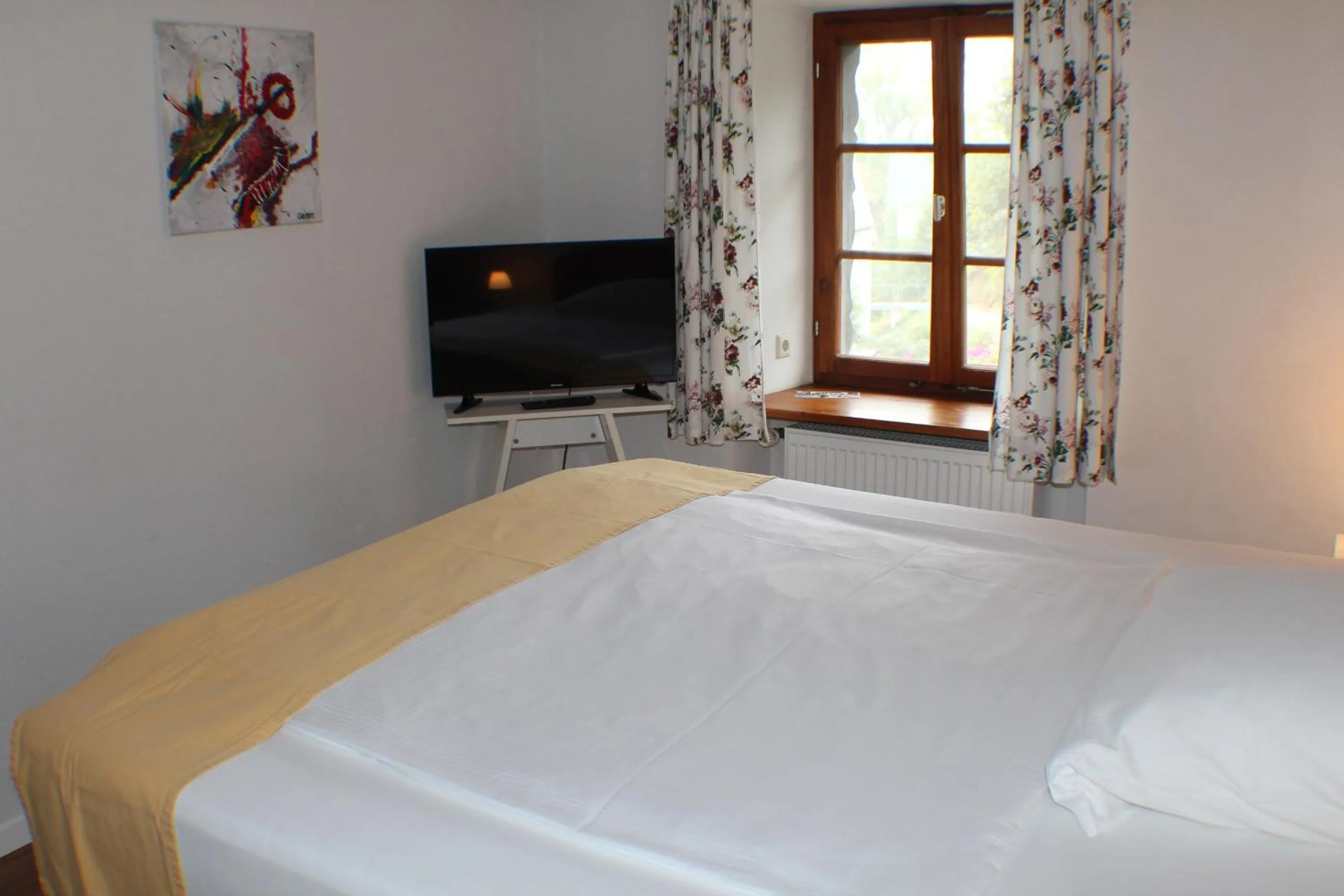 Photo of the whole room, Bed in Hotel Das Landhaus