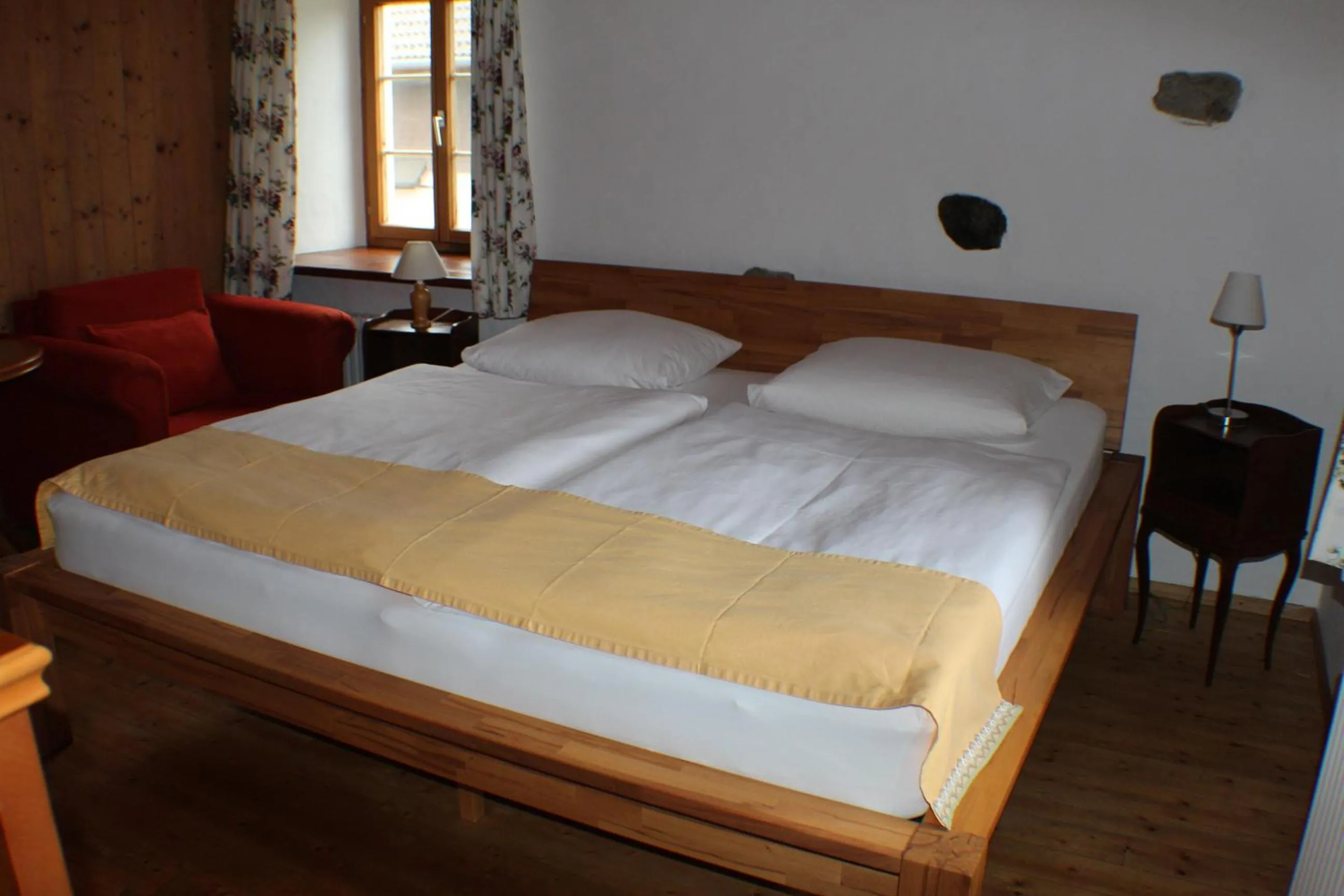 Photo of the whole room, Bed in Hotel Das Landhaus