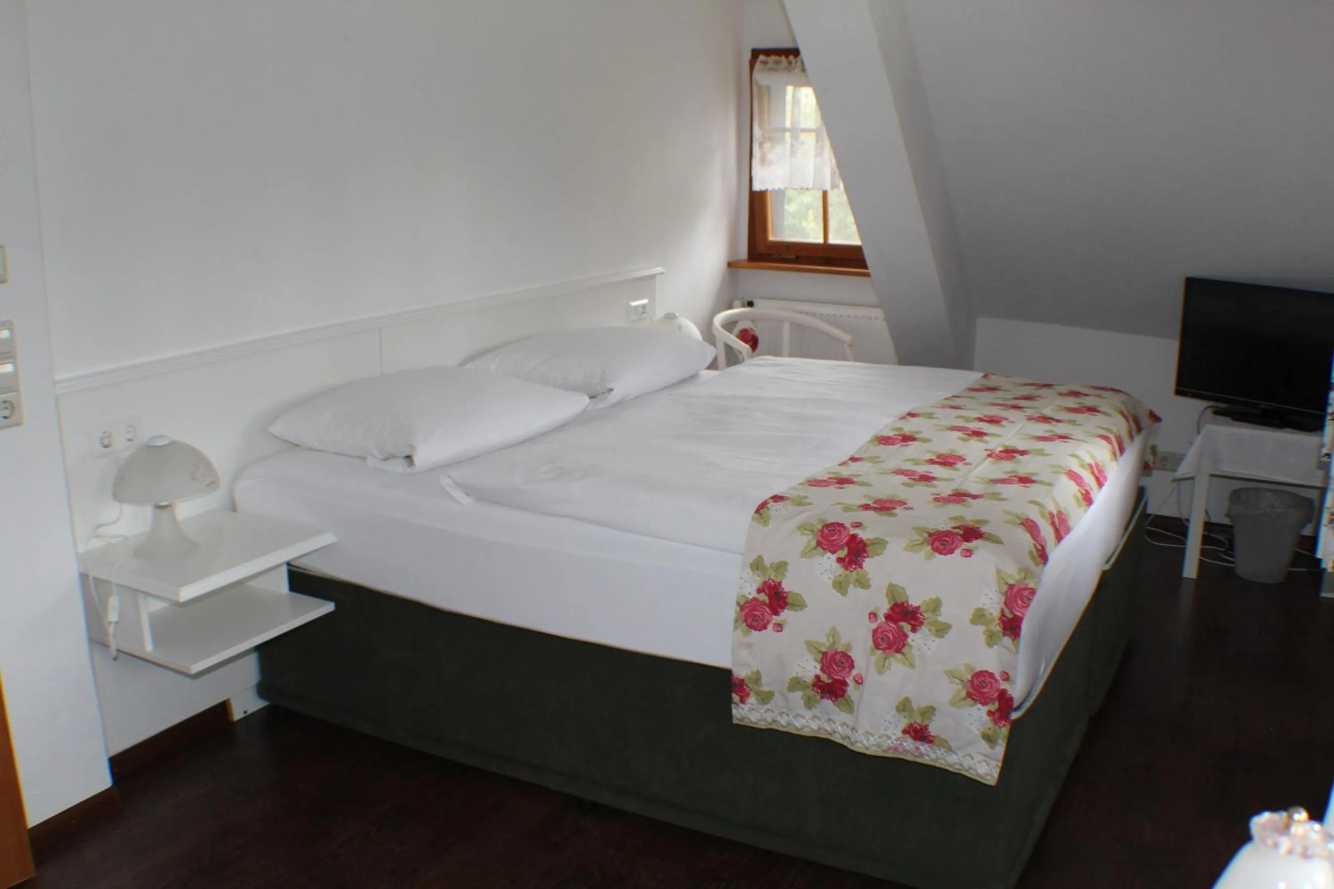 Photo of the whole room, Bed in Hotel Das Landhaus