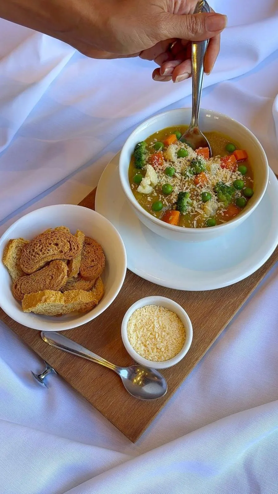 room service in Altadomo Hotel