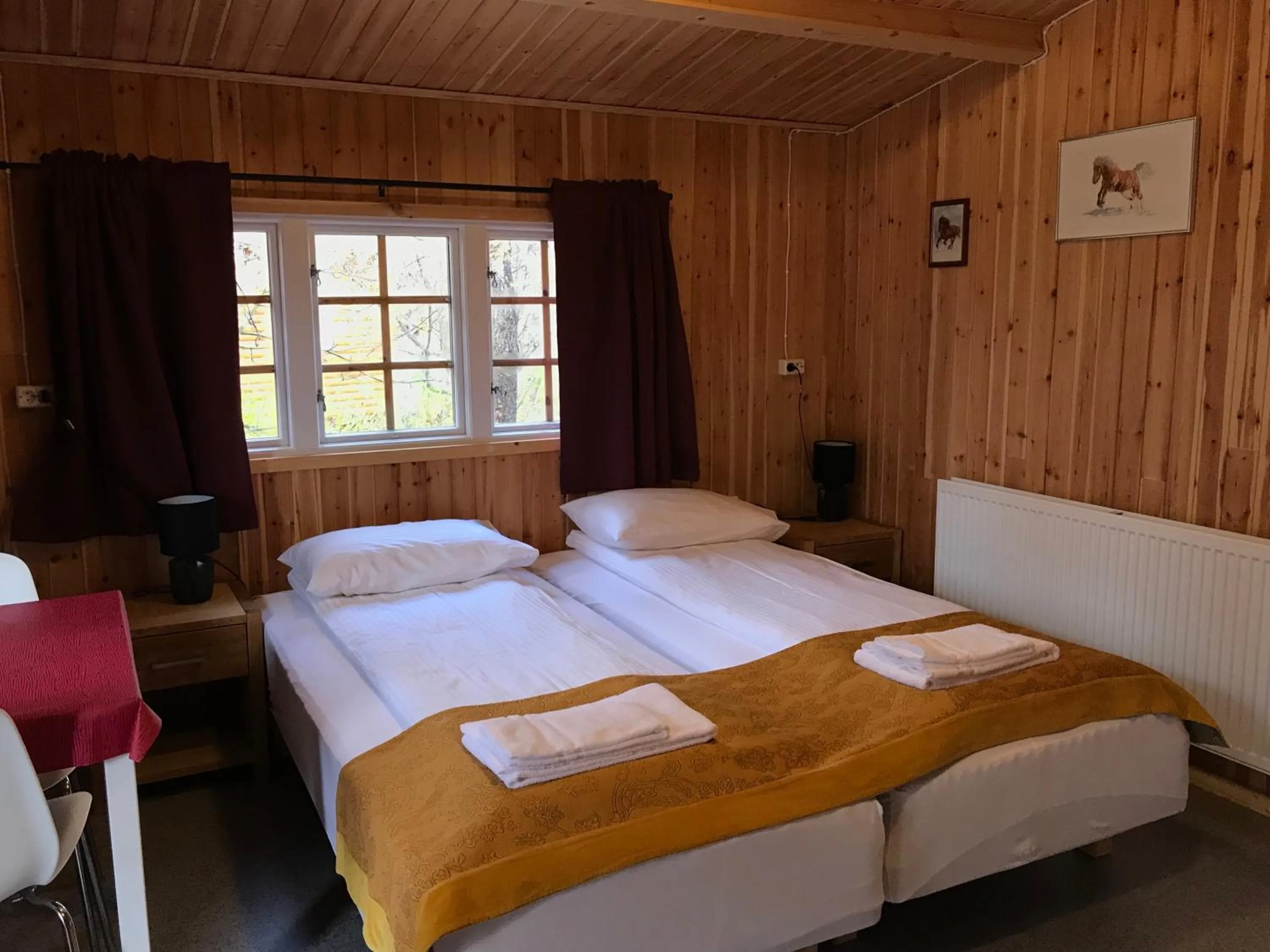 Bed in Hótel Eyvindará