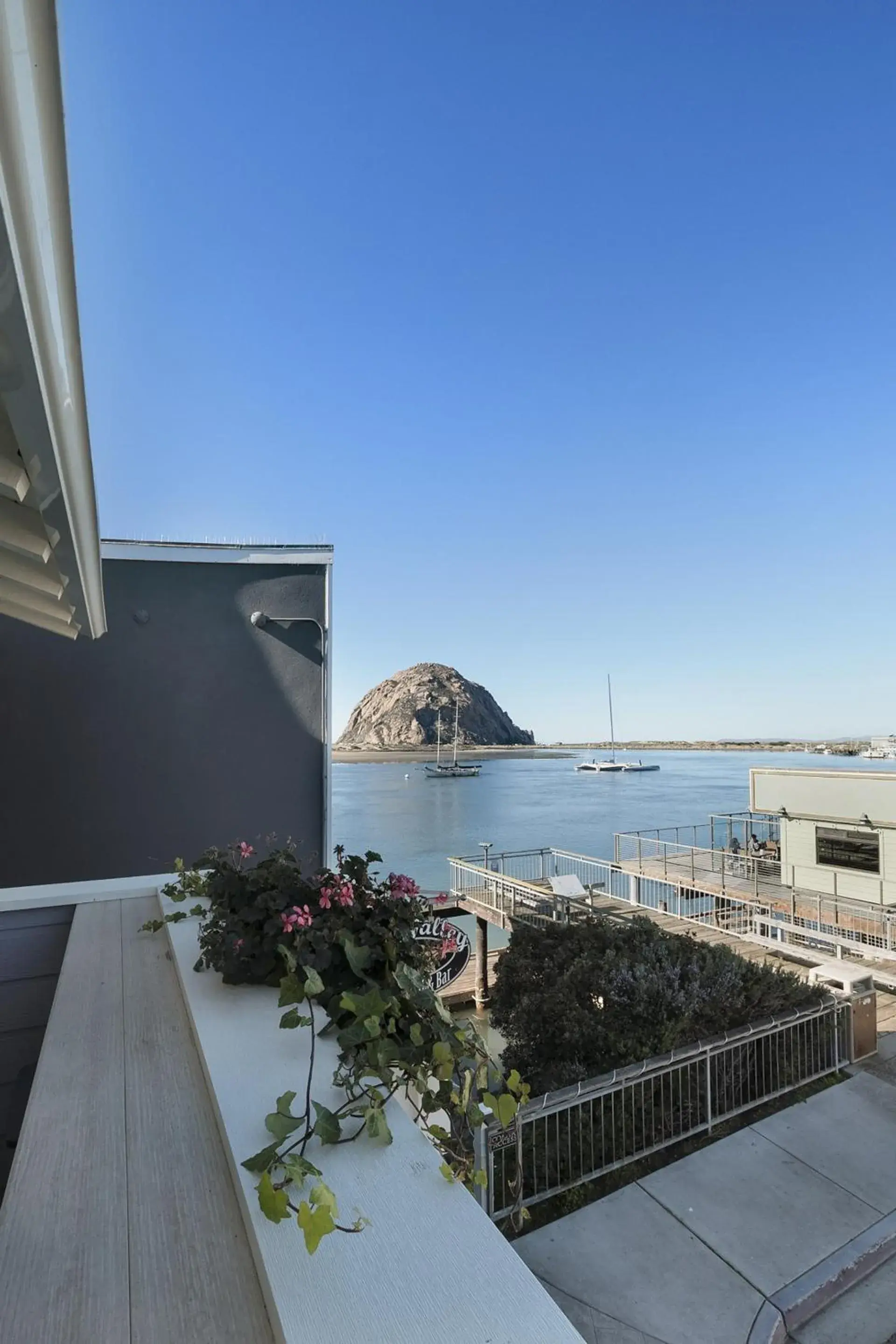 King Room in Anderson Inn King Room in Anderson Inn