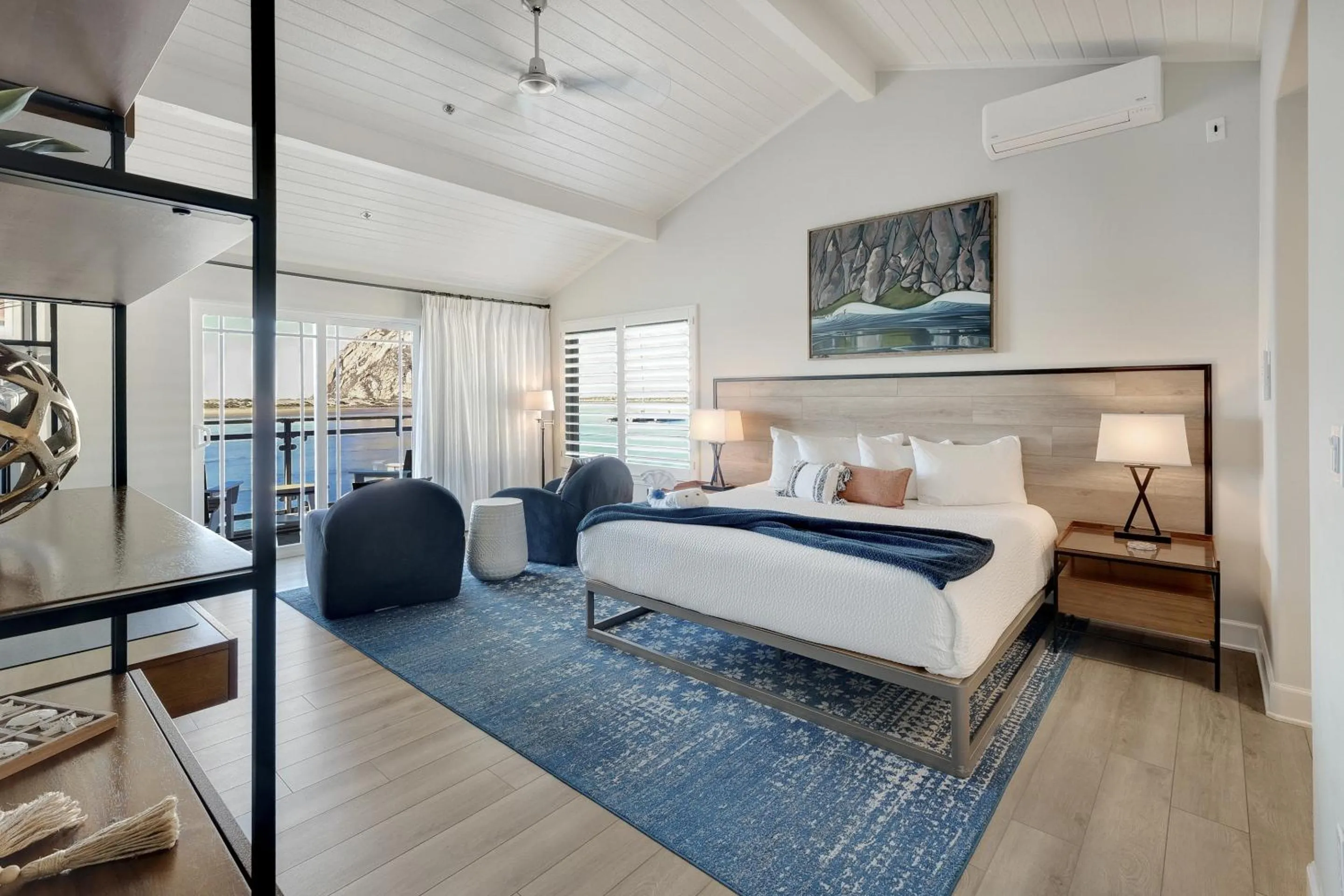 Bedroom, Bed in Anderson Inn