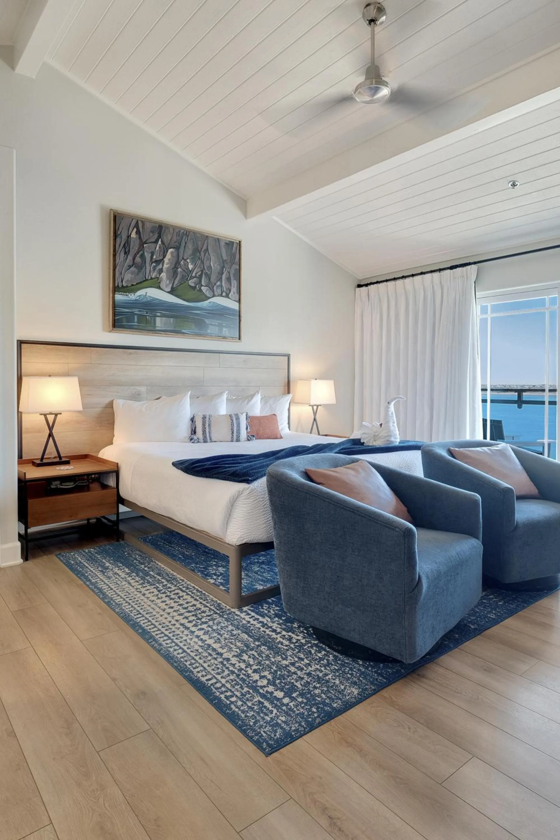 Bedroom, Bed in Anderson Inn