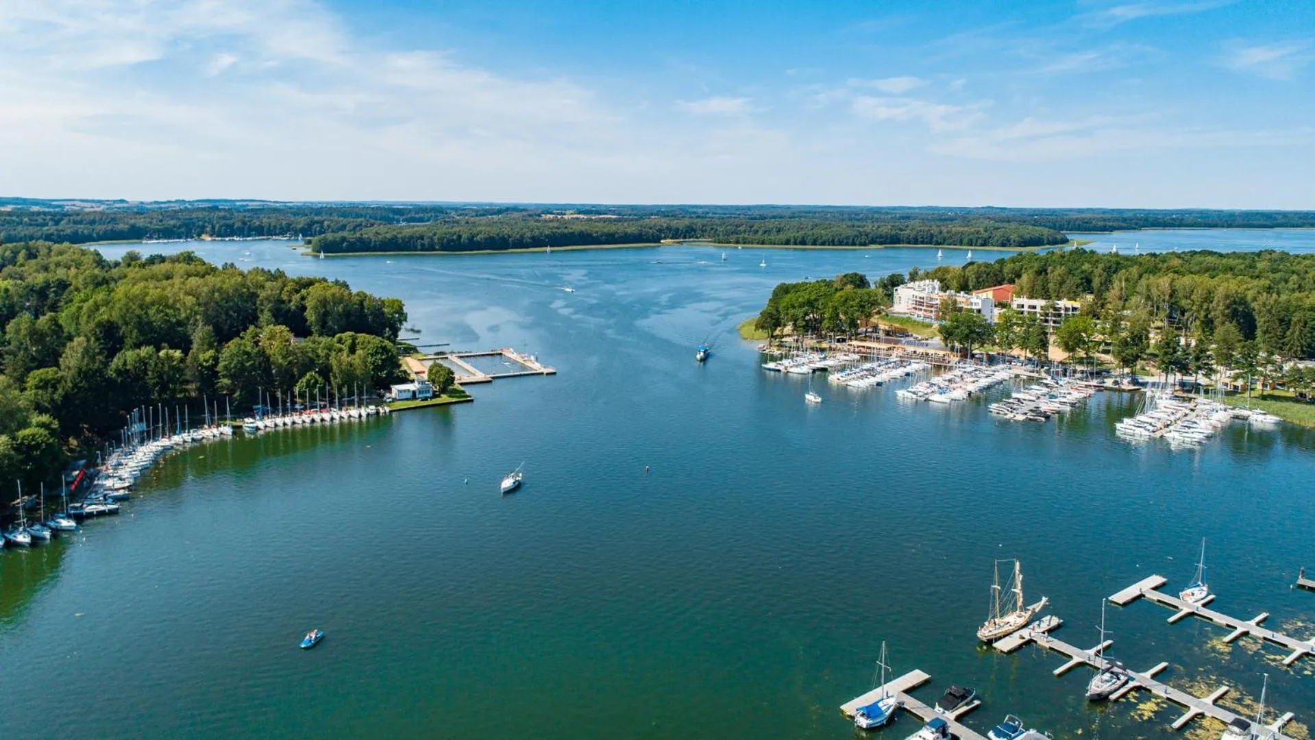 Property building in Apartamenty Stranda Residence nad jeziorem Mazury Holiday