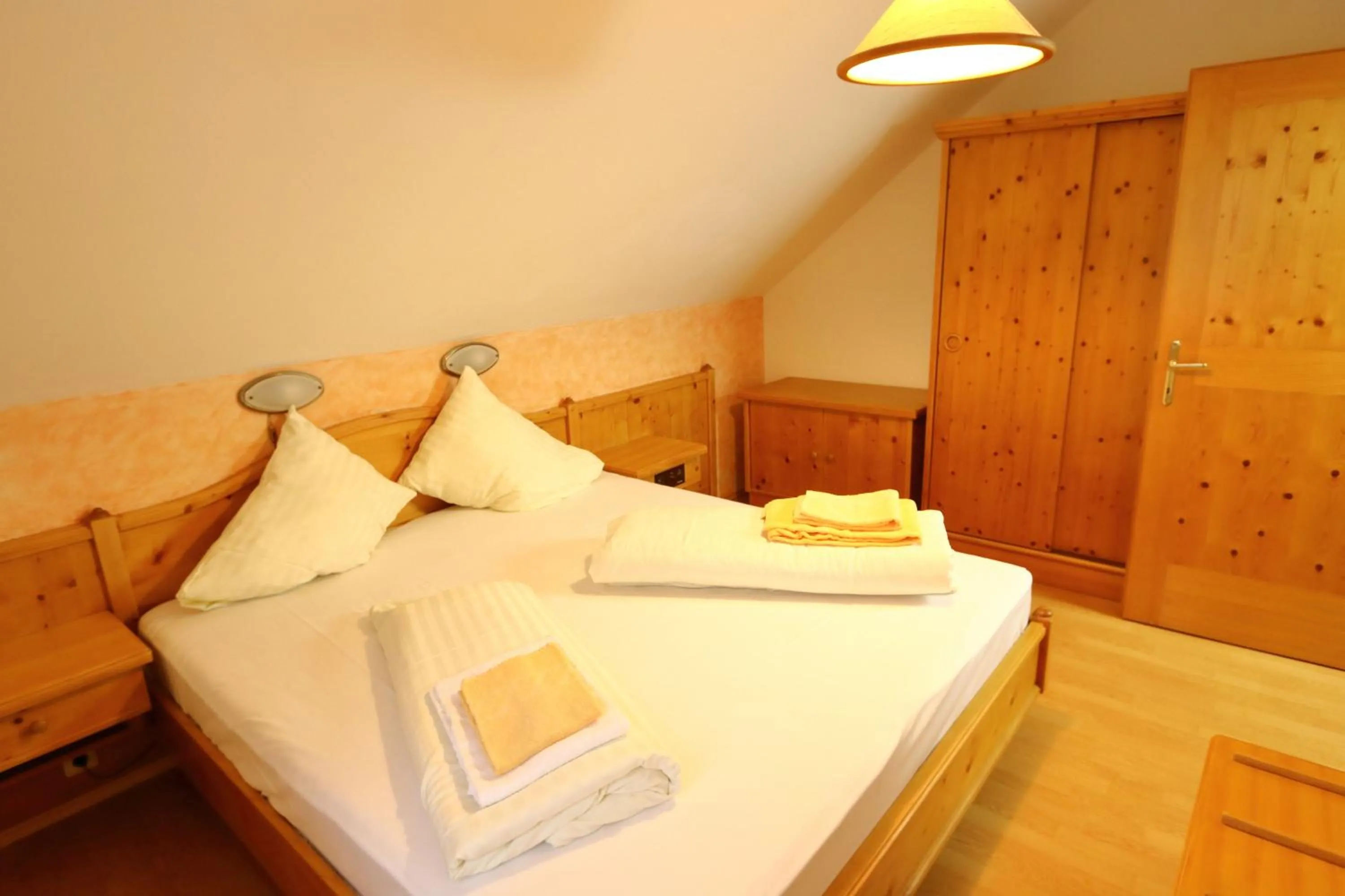 Photo of the whole room, Bed in Sporthotel Dachstein West