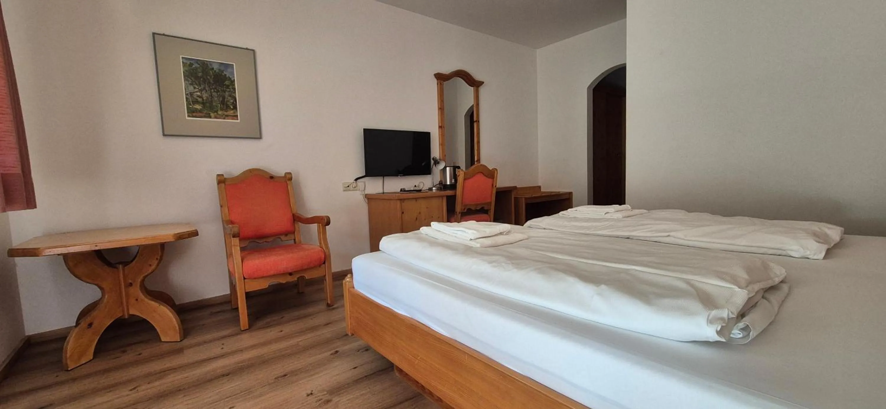 Photo of the whole room, Bed in Sporthotel Dachstein West