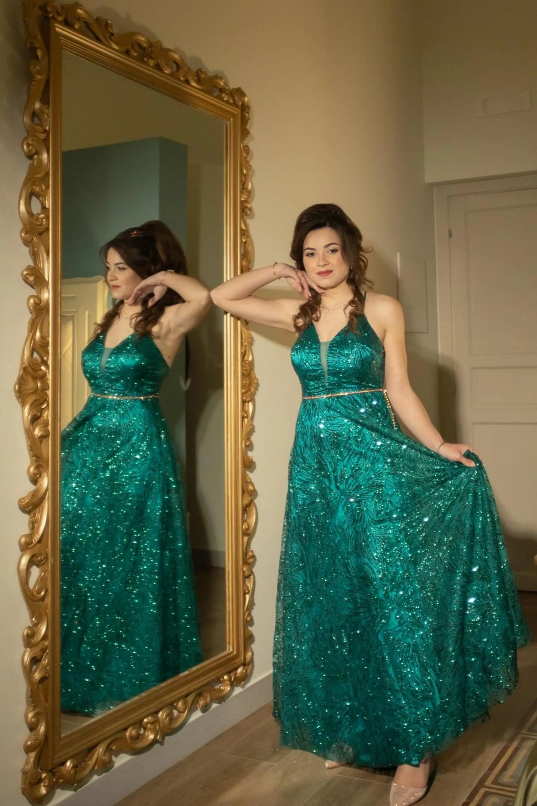 People in Kèramos Luxury Rooms