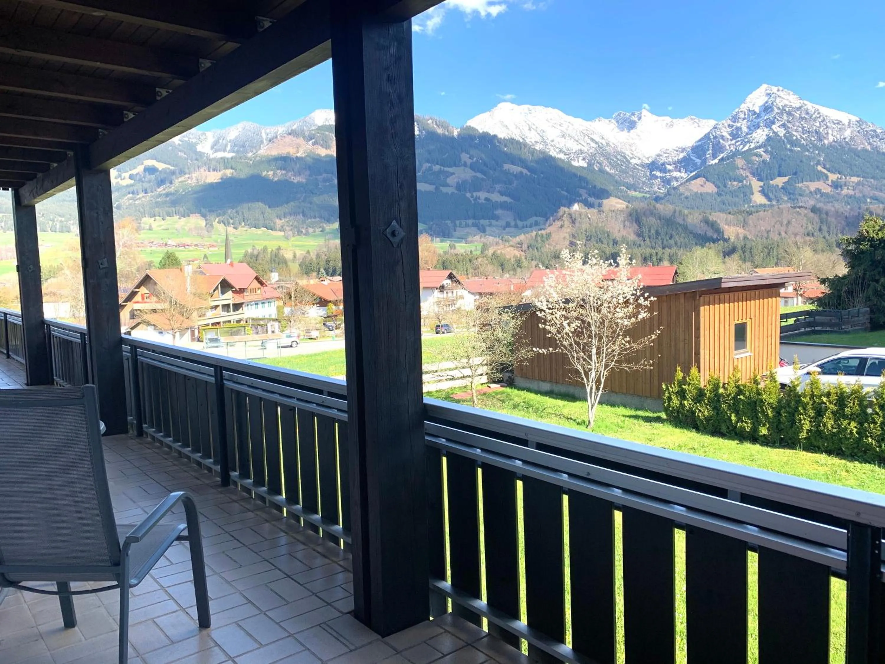 Balcony/Terrace in Hotel AlpIn Bed & Breakfast