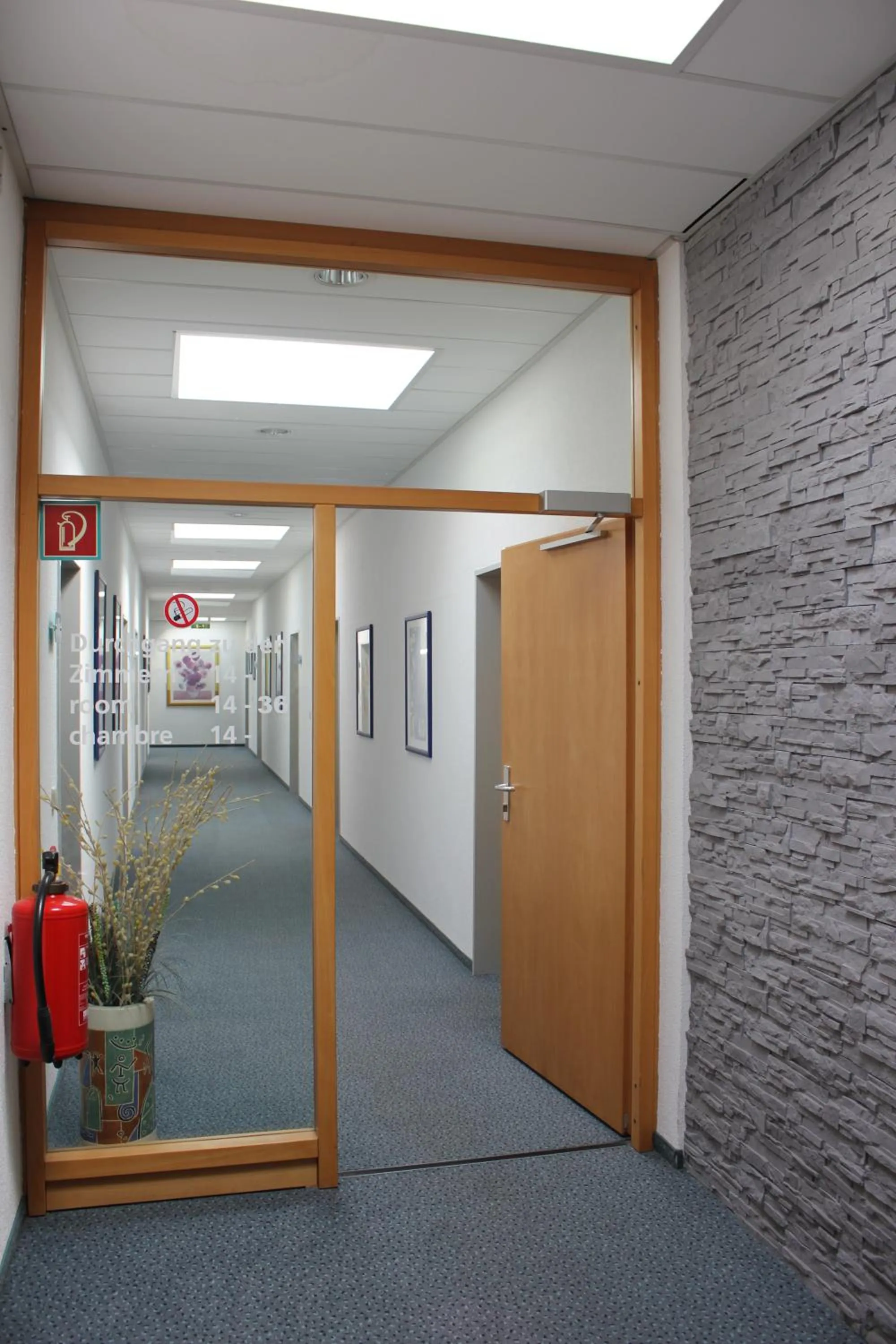 Area and facilities in Hotel Rheinbrücke