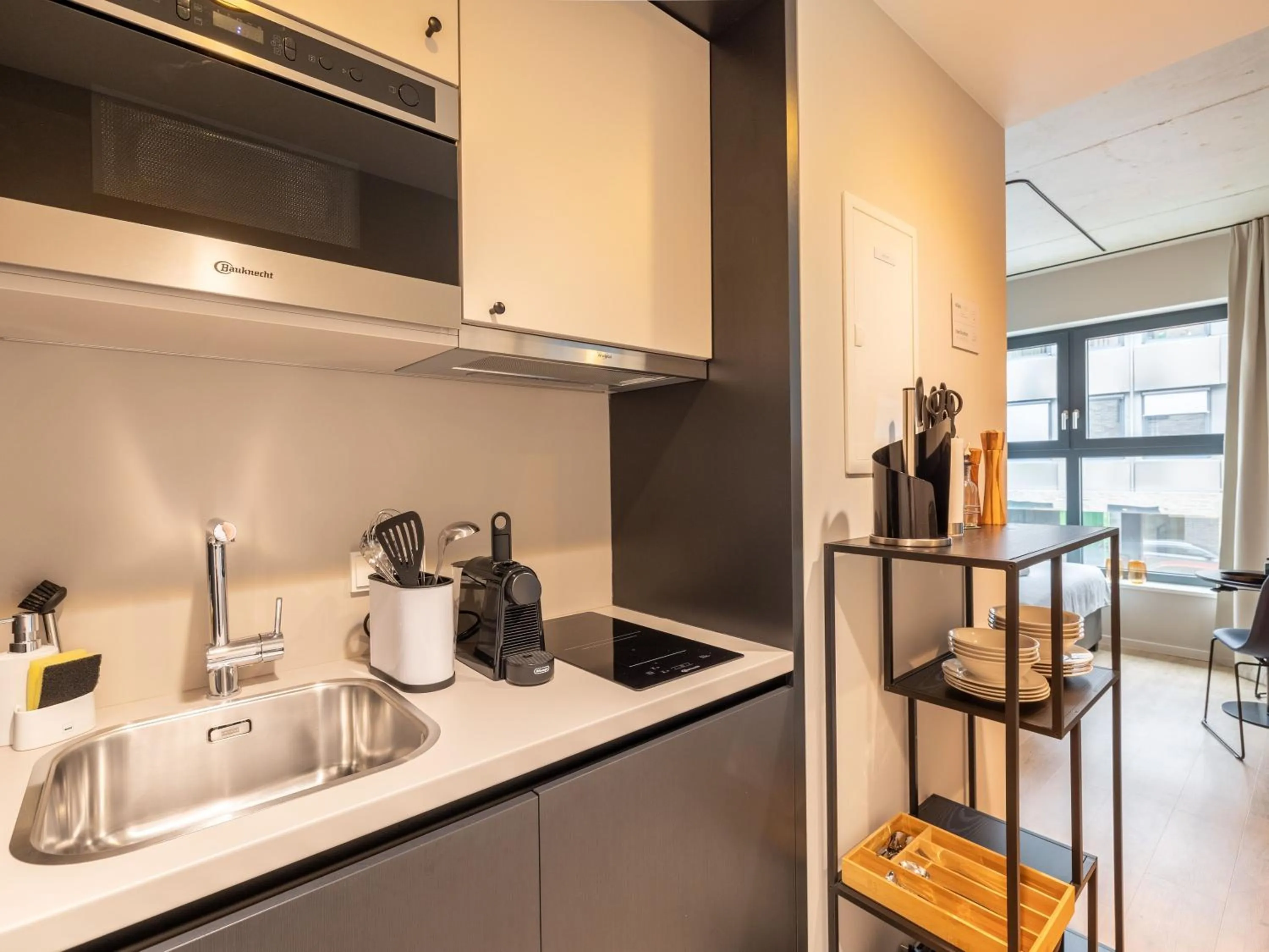 Coffee/tea facilities in Limehome Düsseldorf Stresemannstraße - Digital Access