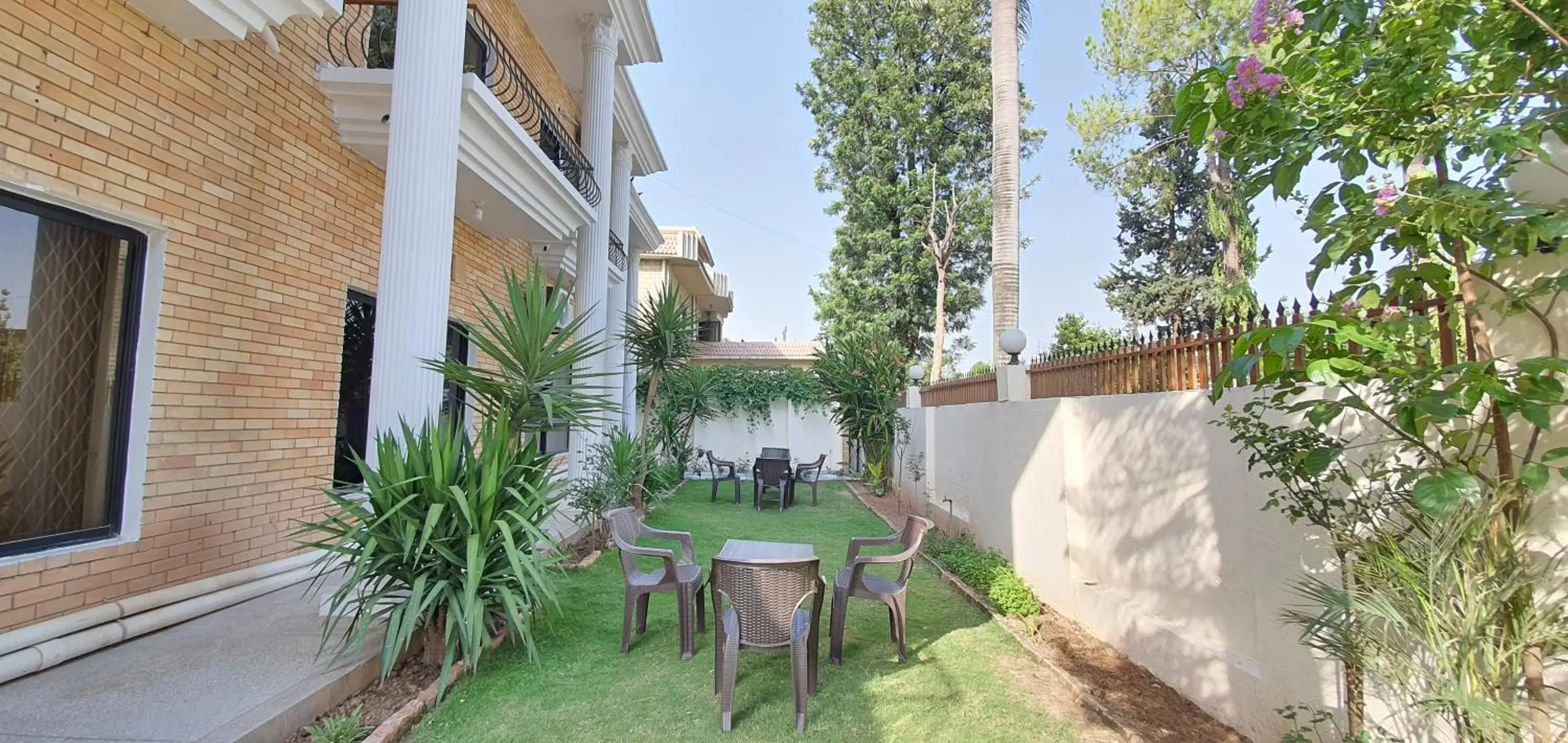 Budget Twin Room - single occupancy in Infinity Villa Budget Twin Room - single occupancy in Infinity Villa